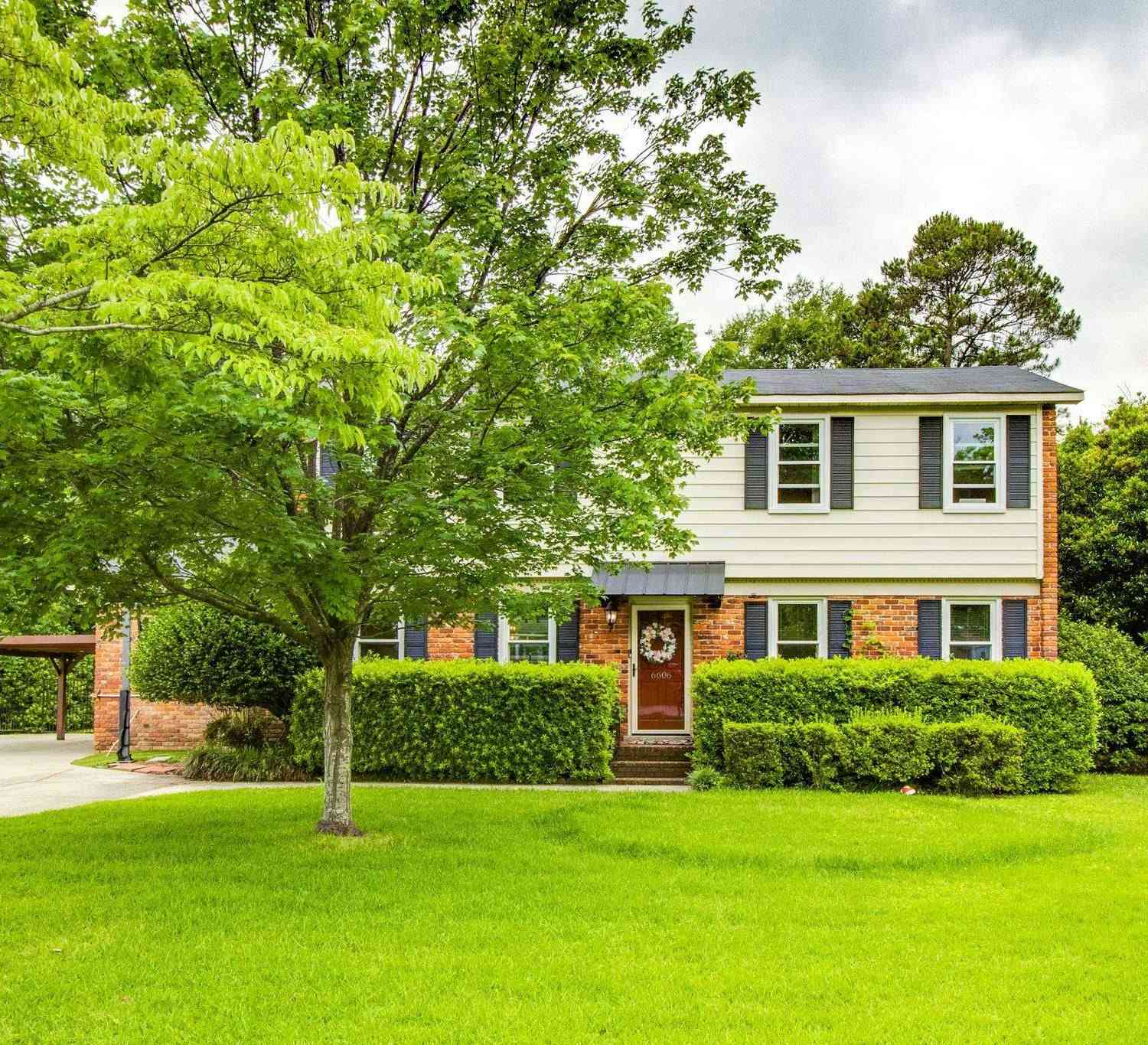 Homes For Sale - 6606 Christie Road<br/> Columbia, SC 29209