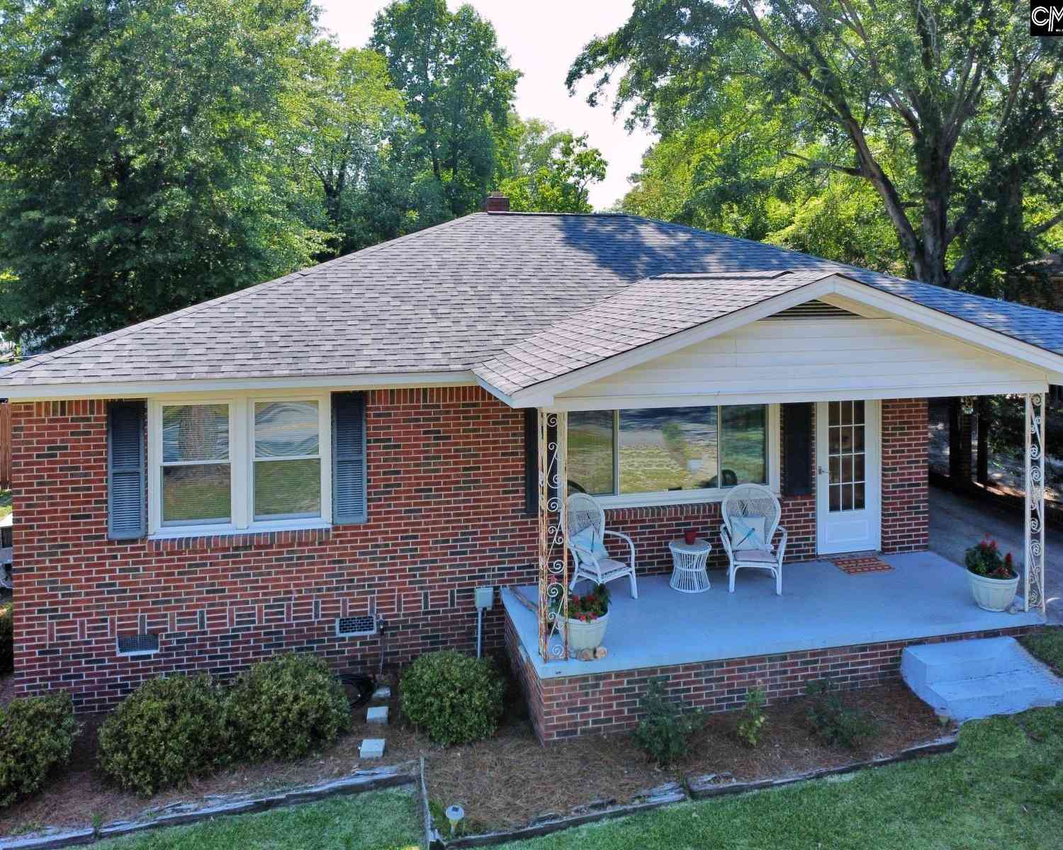 Homes For Sale - 621 Hook Ave<br/> West Columbia, SC 29169