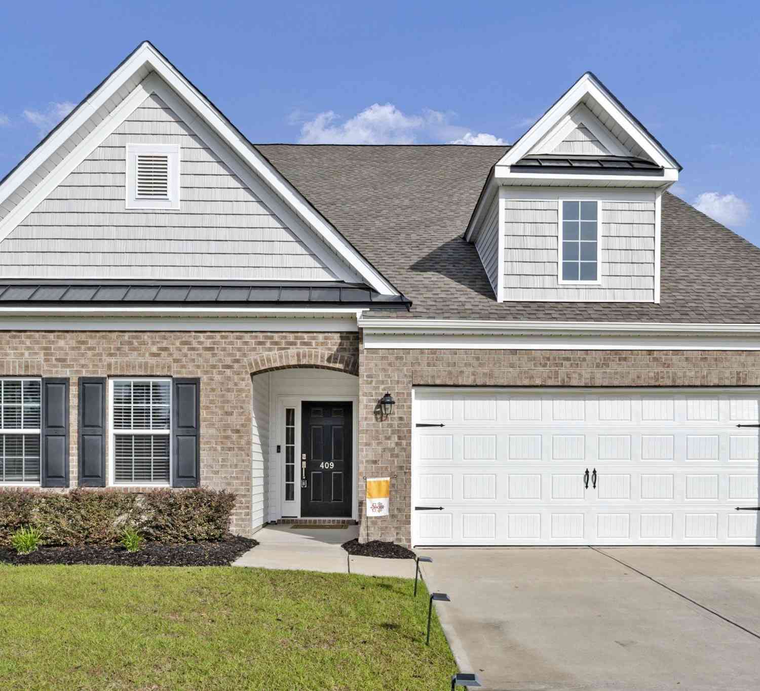 Homes For Sale - 409 Layup Circle<br/> Richland County, Elgin, SC 29045