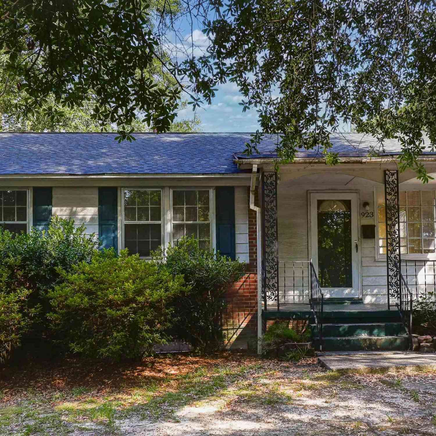 Homes For Sale - 923 Huntington Avenue<br/> Columbia, SC 29205