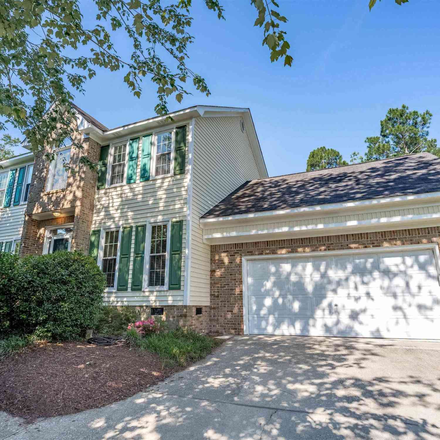Homes For Sale - 15 Valkyrie Circle<br/> Columbia, SC 29229