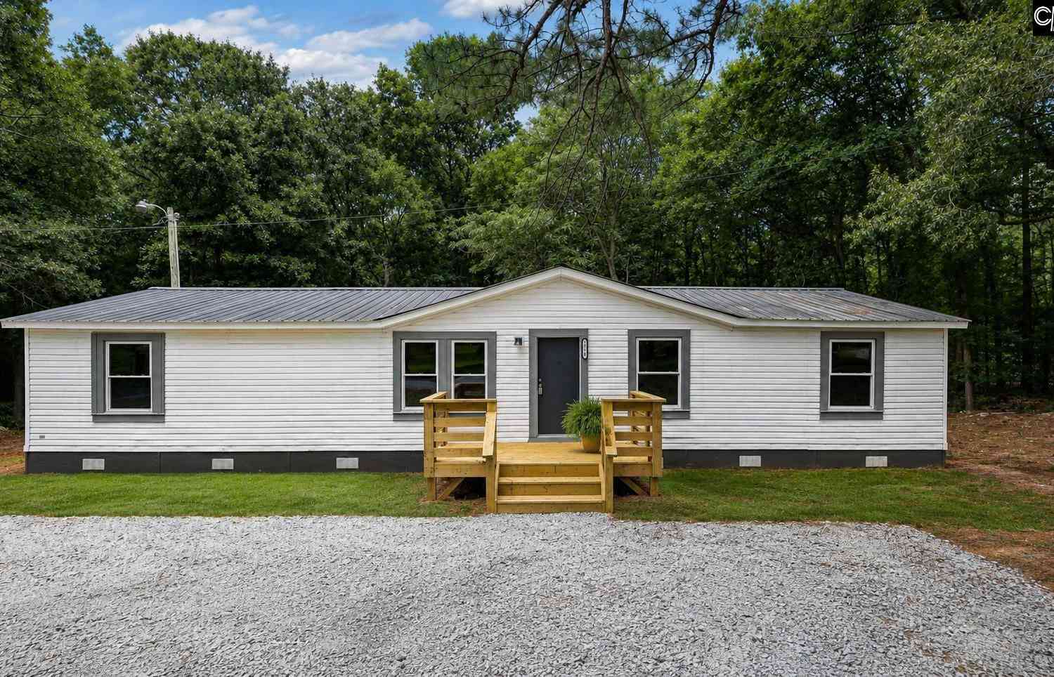 Mobile Home For Sale - 1514 Piester Rd<br/> Newberry, SC 29108