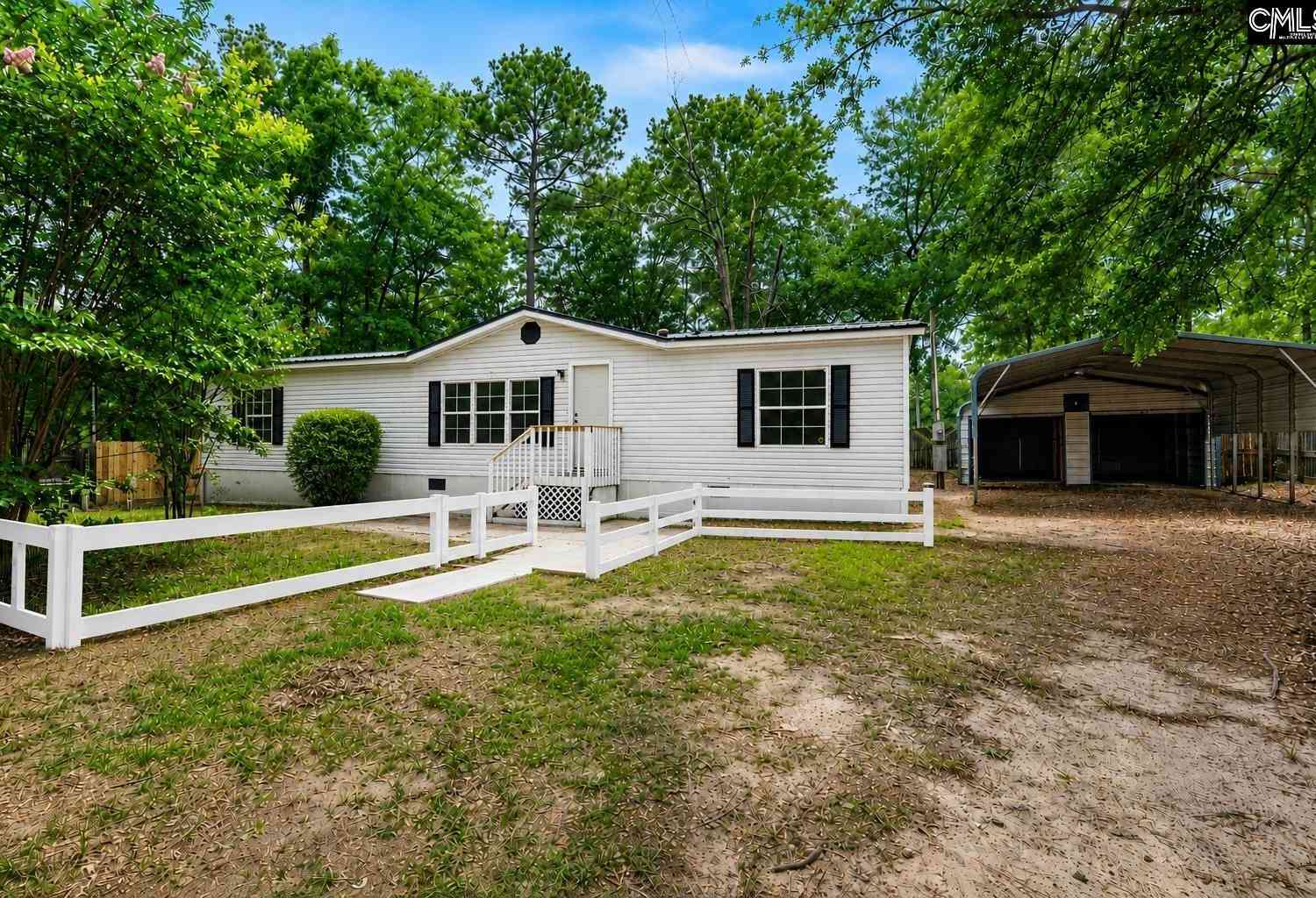 Mobile Home For Sale - 697 Ellene Street<br/> Camden, SC 29020