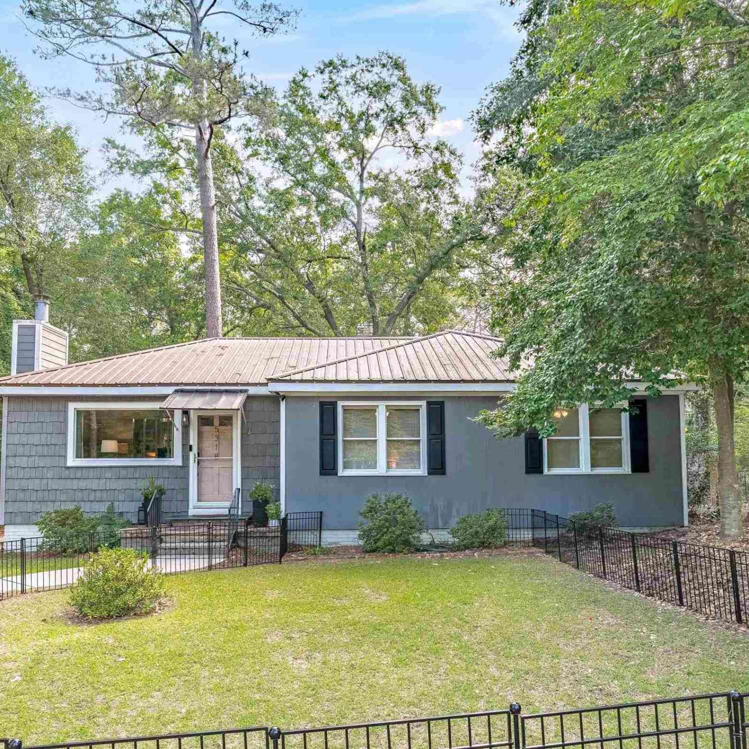 Homes For Sale - 5318 Pinestraw Road<br/> Columbia, SC 29206