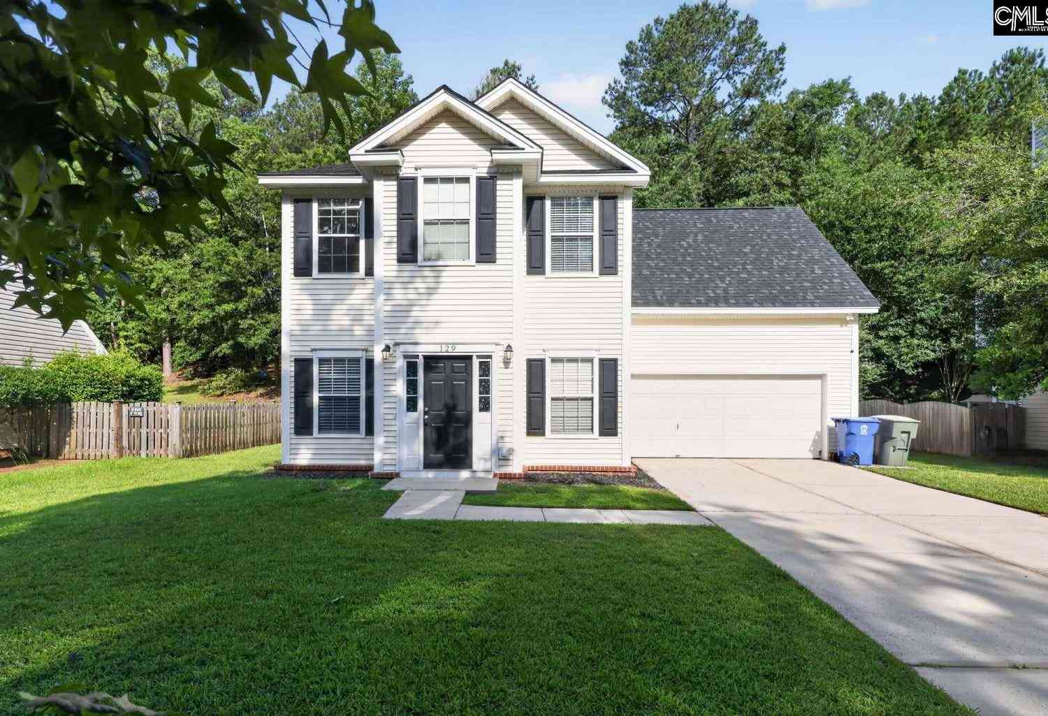 Homes For Sale - 129 Pond Oak Lane<br/> Columbia, SC 29212