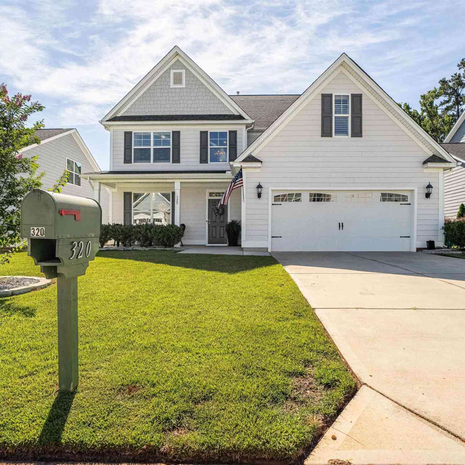 Homes For Sale - 320 Brenthaven Drive<br/> Lexington County, Chapin, SC 29036