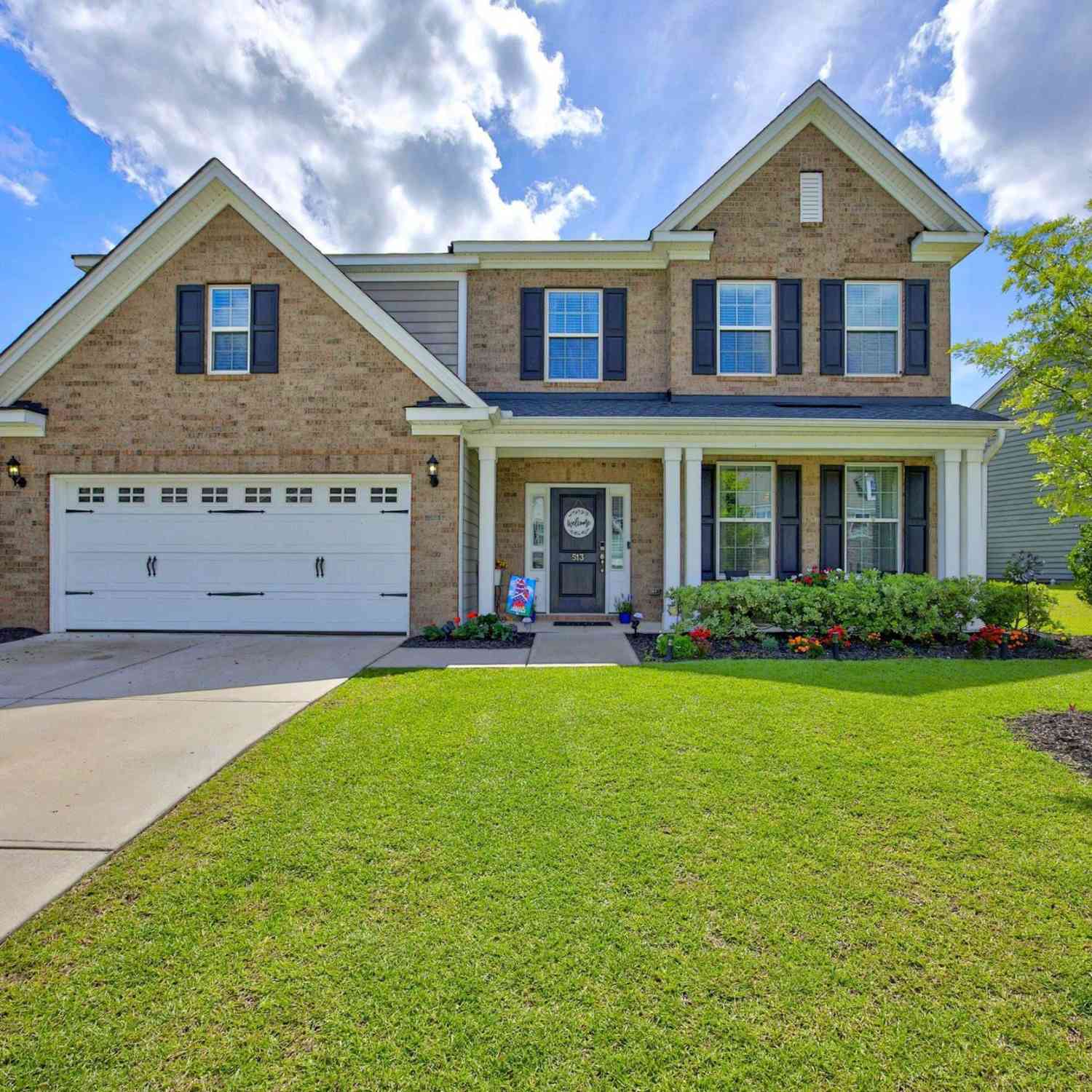Homes For Sale - 513 Harbour Pointe Drive<br/> Columbia, SC 29229