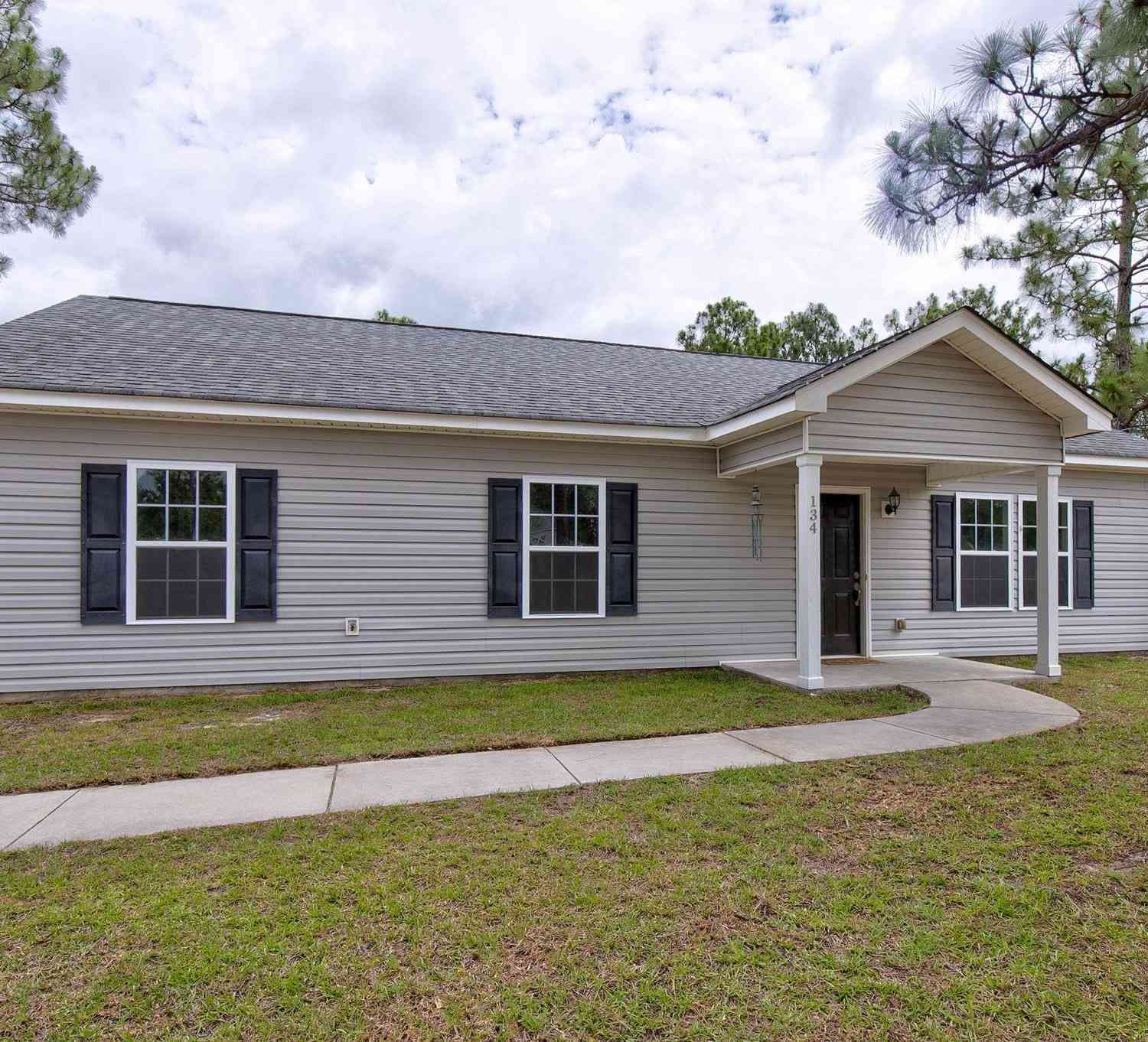Homes For Sale - 134 Charm Hill Road<br/> Lugoff, SC 29078