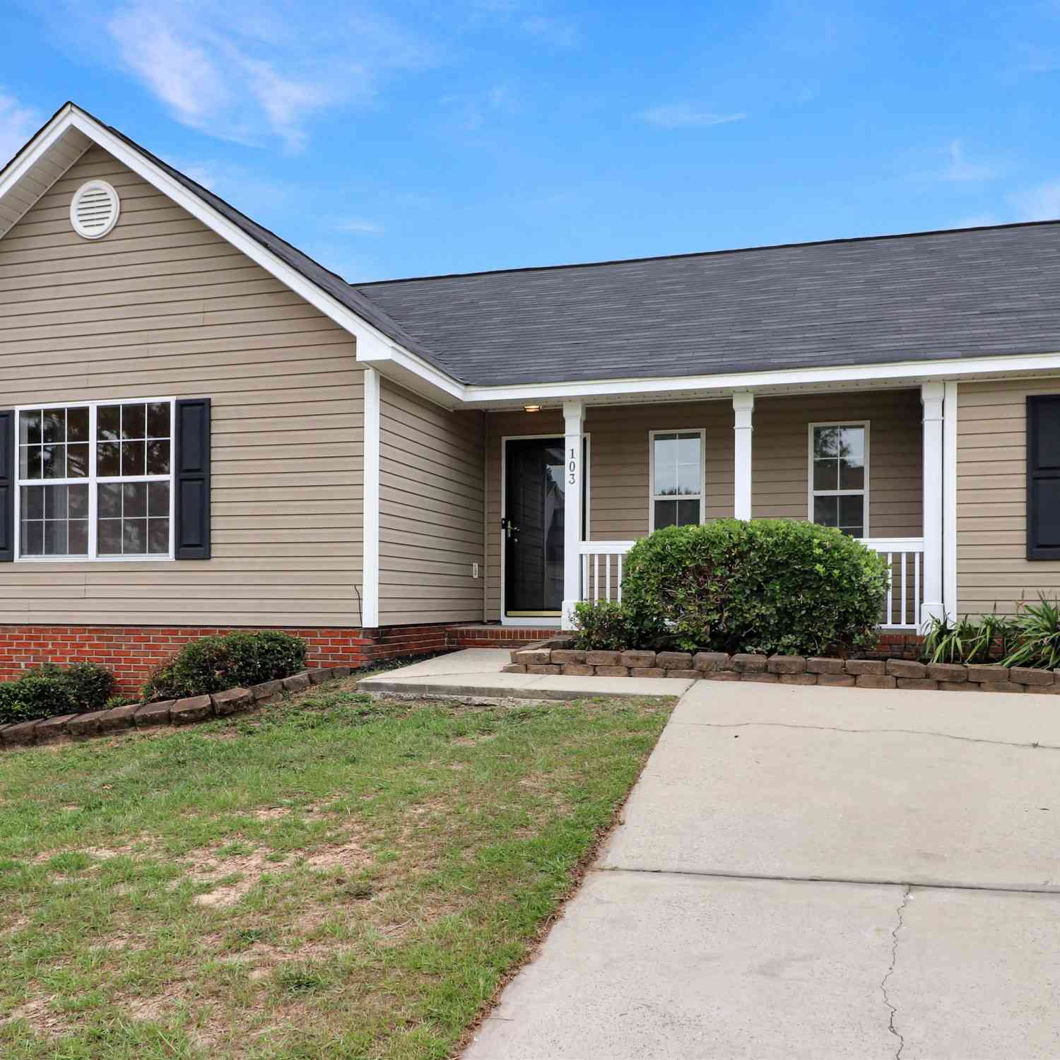 Homes For Sale - 103 Kendrick Road<br/> Columbia, SC 29229