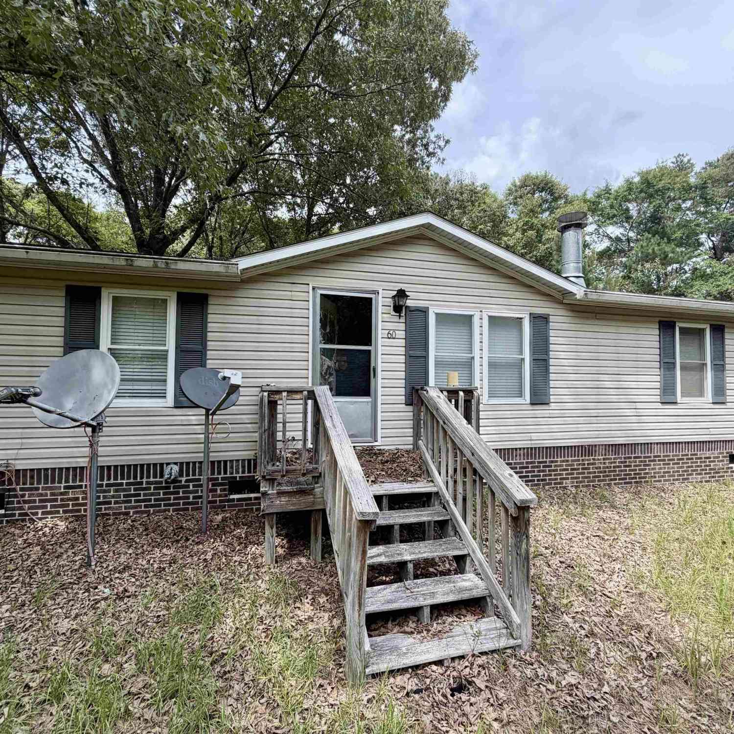 Mobile Home For Sale - 80 Swampy Creek Road<br/> Cassatt, SC 29032