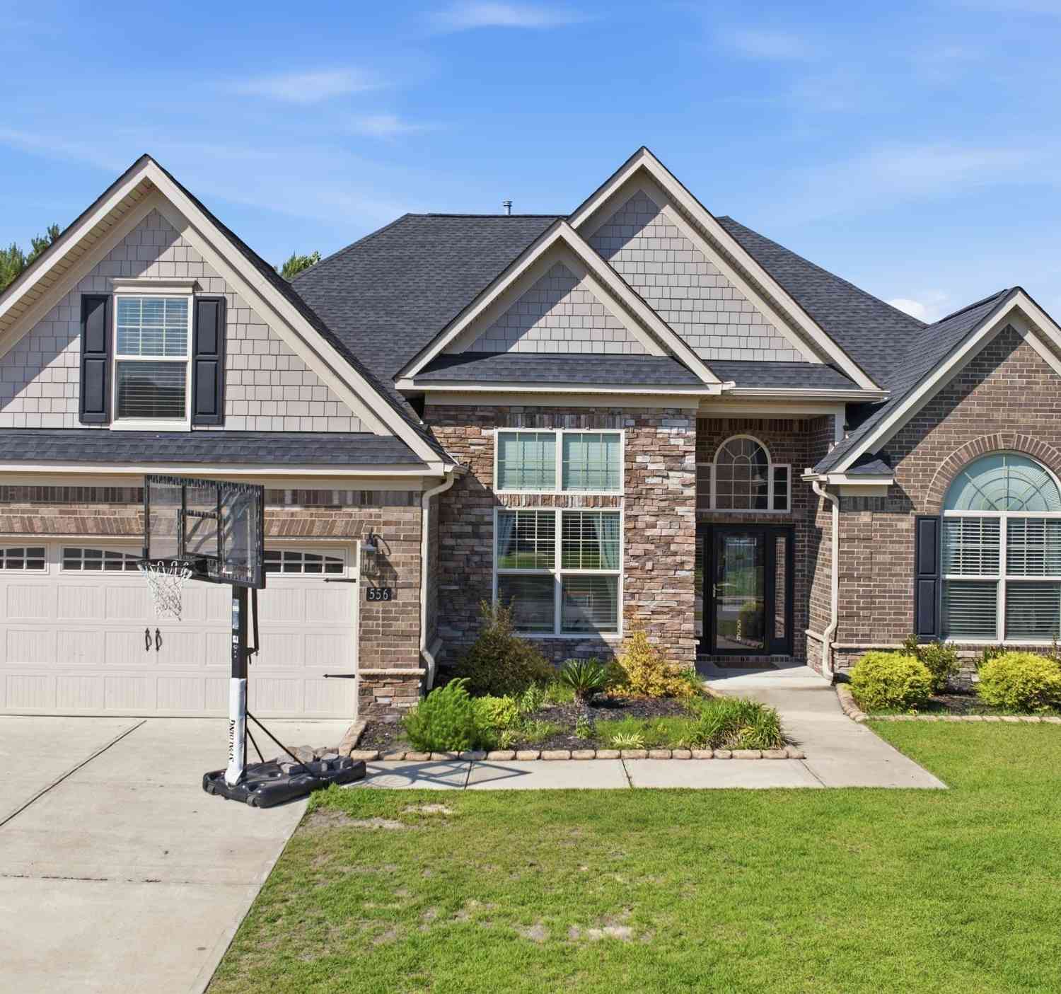 Homes For Sale - 556 Saw Cheek Lane<br/> Lexington, SC 29072