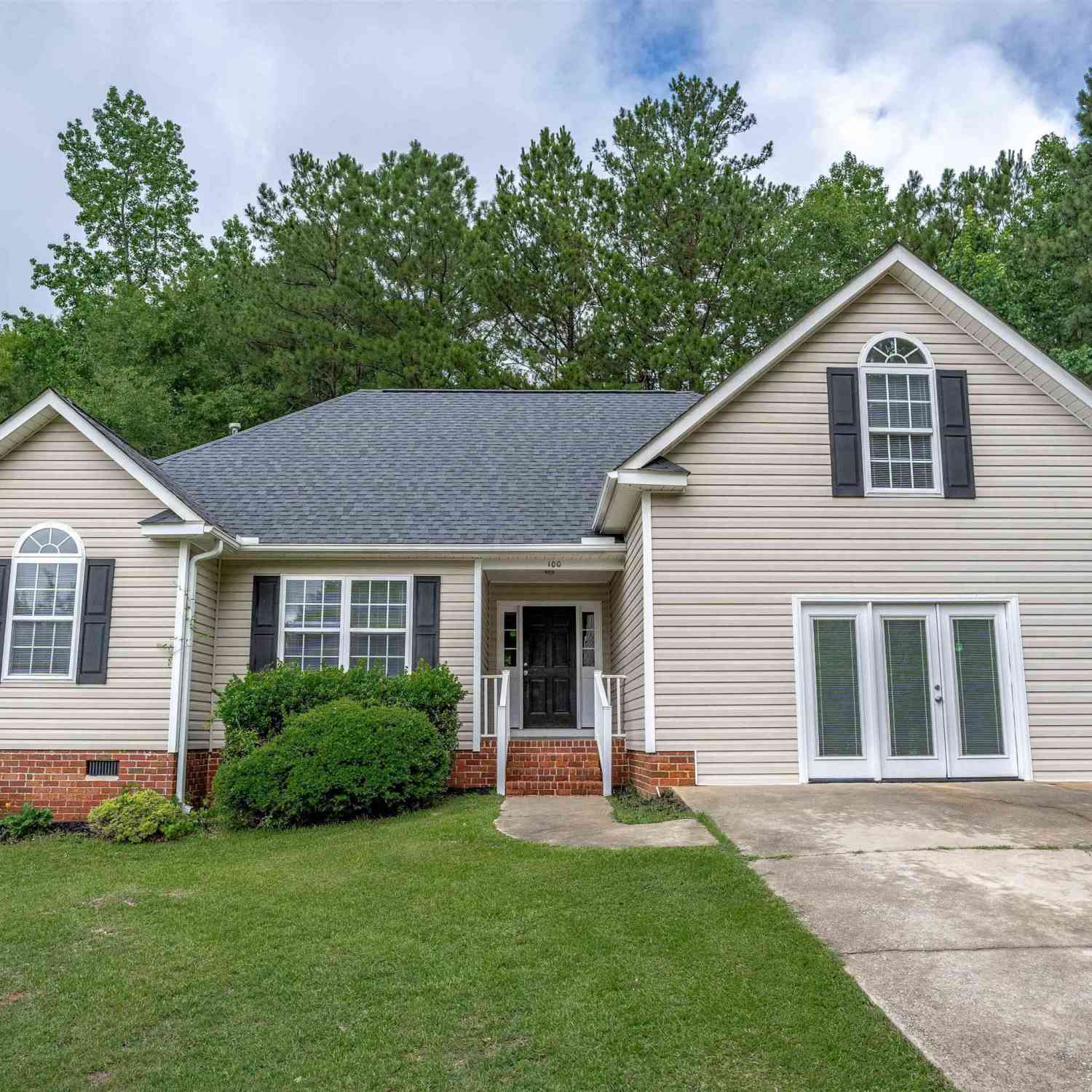 Homes For Sale - 100 Kwanzan Drive<br/> Lexington, SC 29072