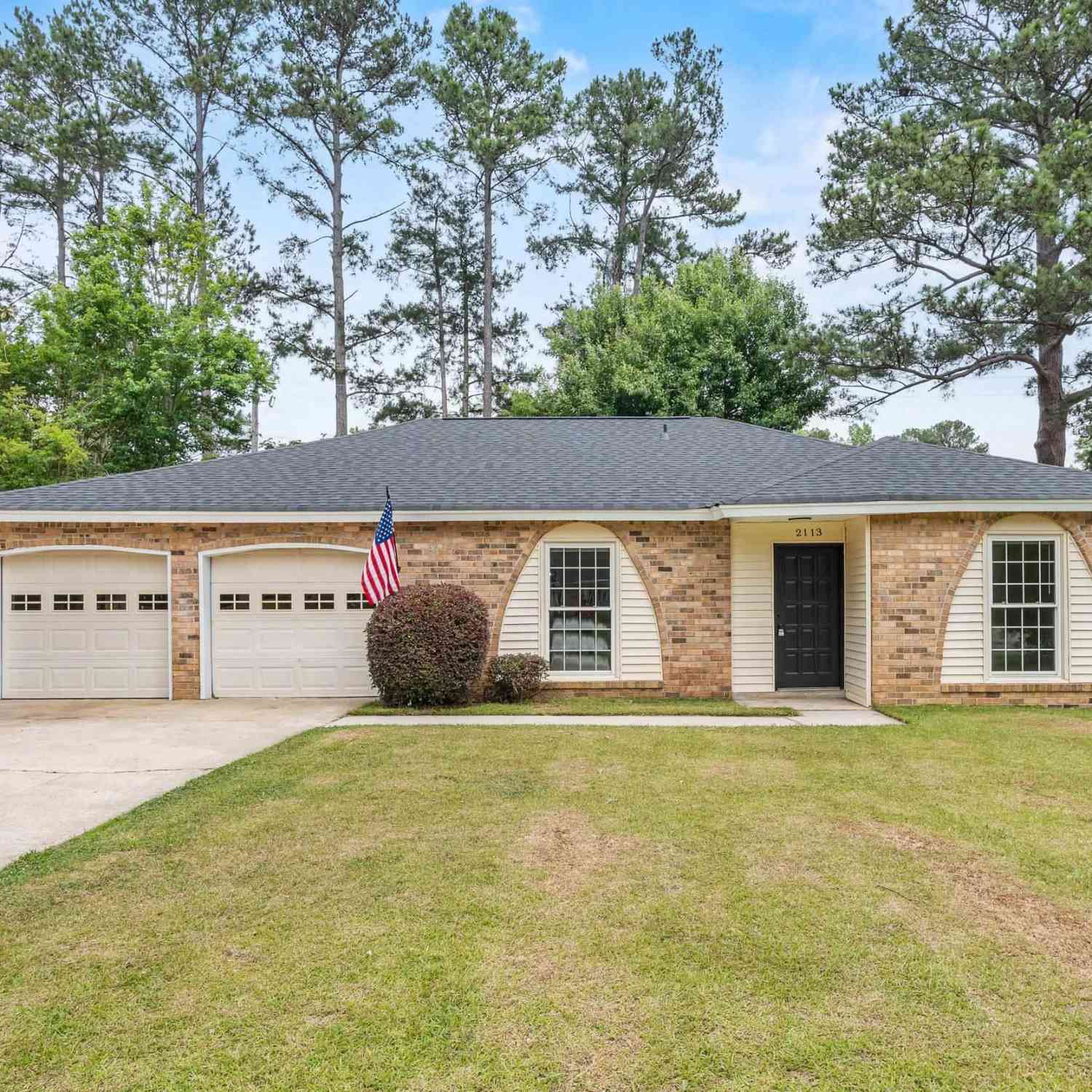 Homes For Sale - 2113 Kathleen Drive<br/> Columbia, SC 29210