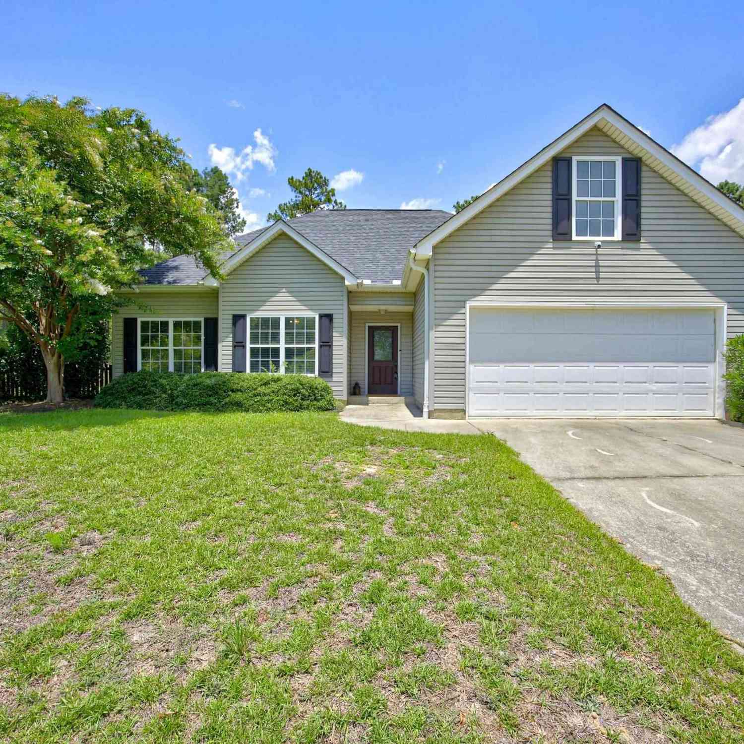 Homes For Sale - 121 Farm Chase Drive<br/> Lexington County, Lexington, SC 29073