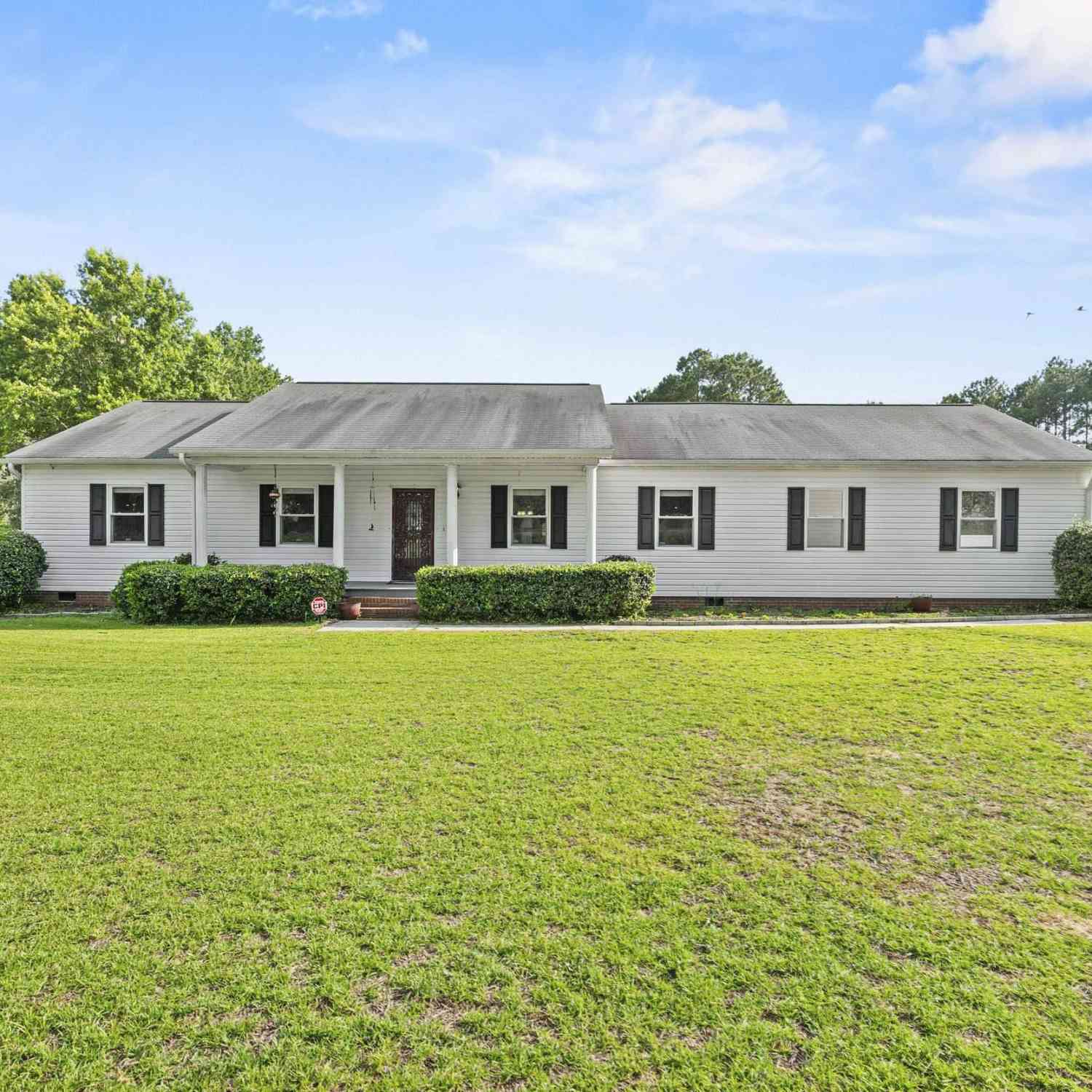 Homes For Sale - 460 Taylor Rd<br/> Kershaw County, Lugoff, SC 29078