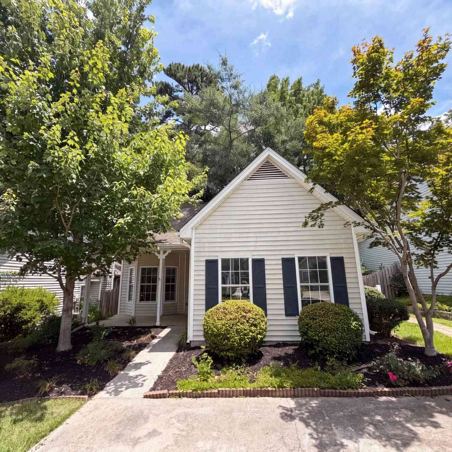 Homes For Sale - 130 Fredricksburg Way<br/> Columbia, SC 29210