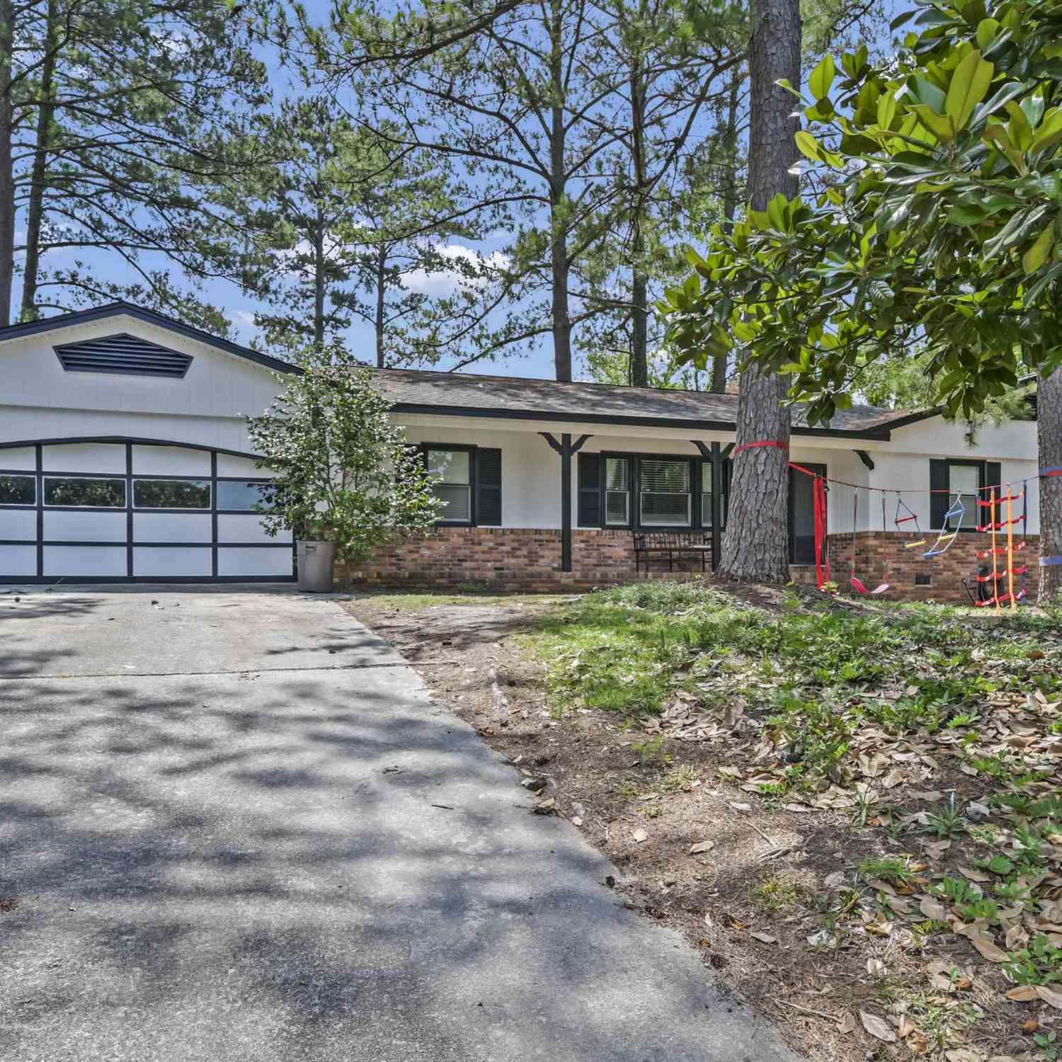 Homes For Sale - 818 Kingsbridge Road<br/> Columbia, SC 29210