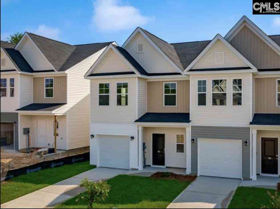 Townhouse For Sale - 104 Bartlett Drive<br/> Columbia, SC 29223