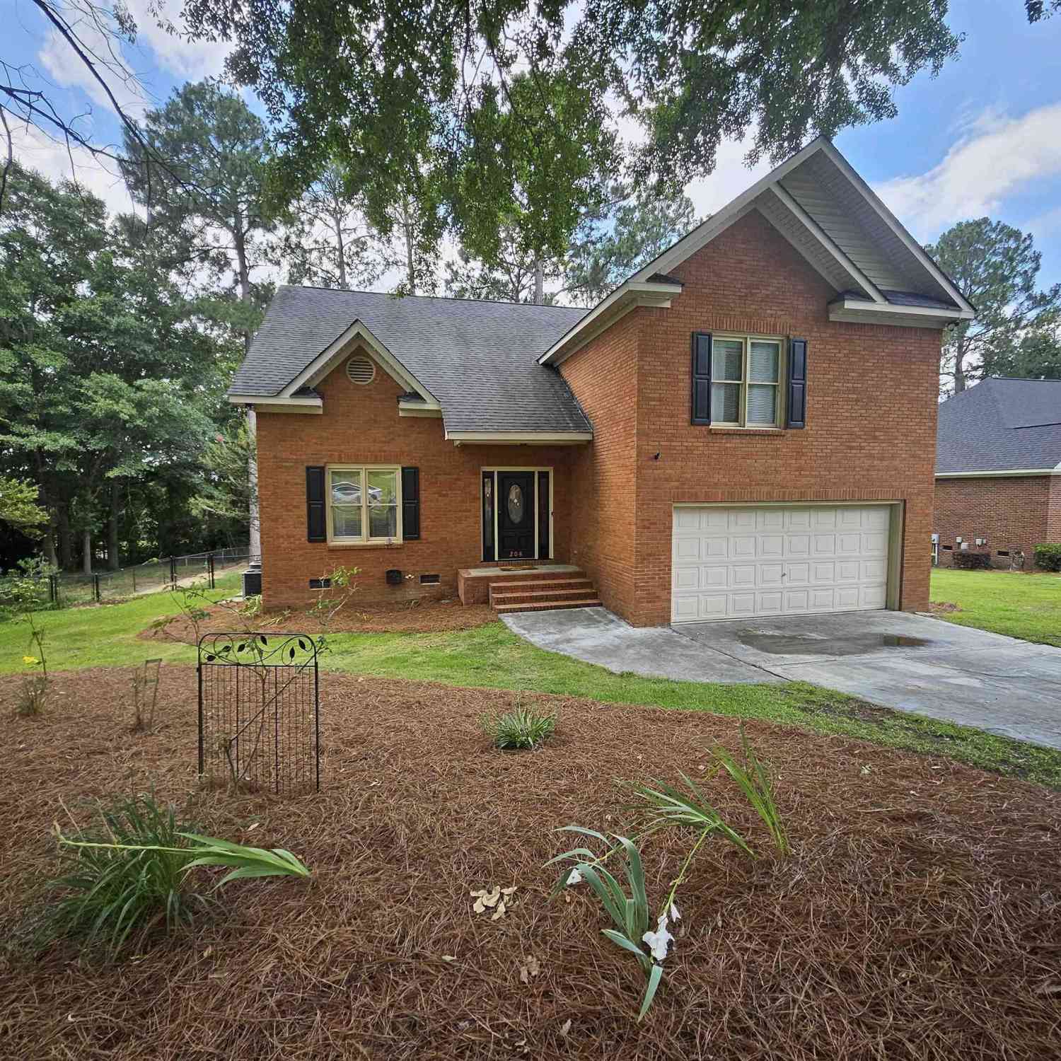 Homes For Sale - 208 Winchester Court<br/> Lexington County, West Columbia, SC 29170