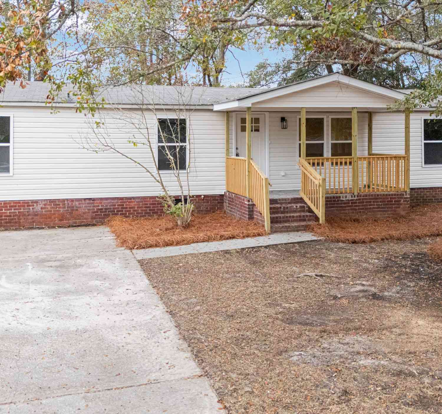 Mobile Home For Sale - 255 Tullah Drive<br/> Sumter County, Sumter, SC 29153