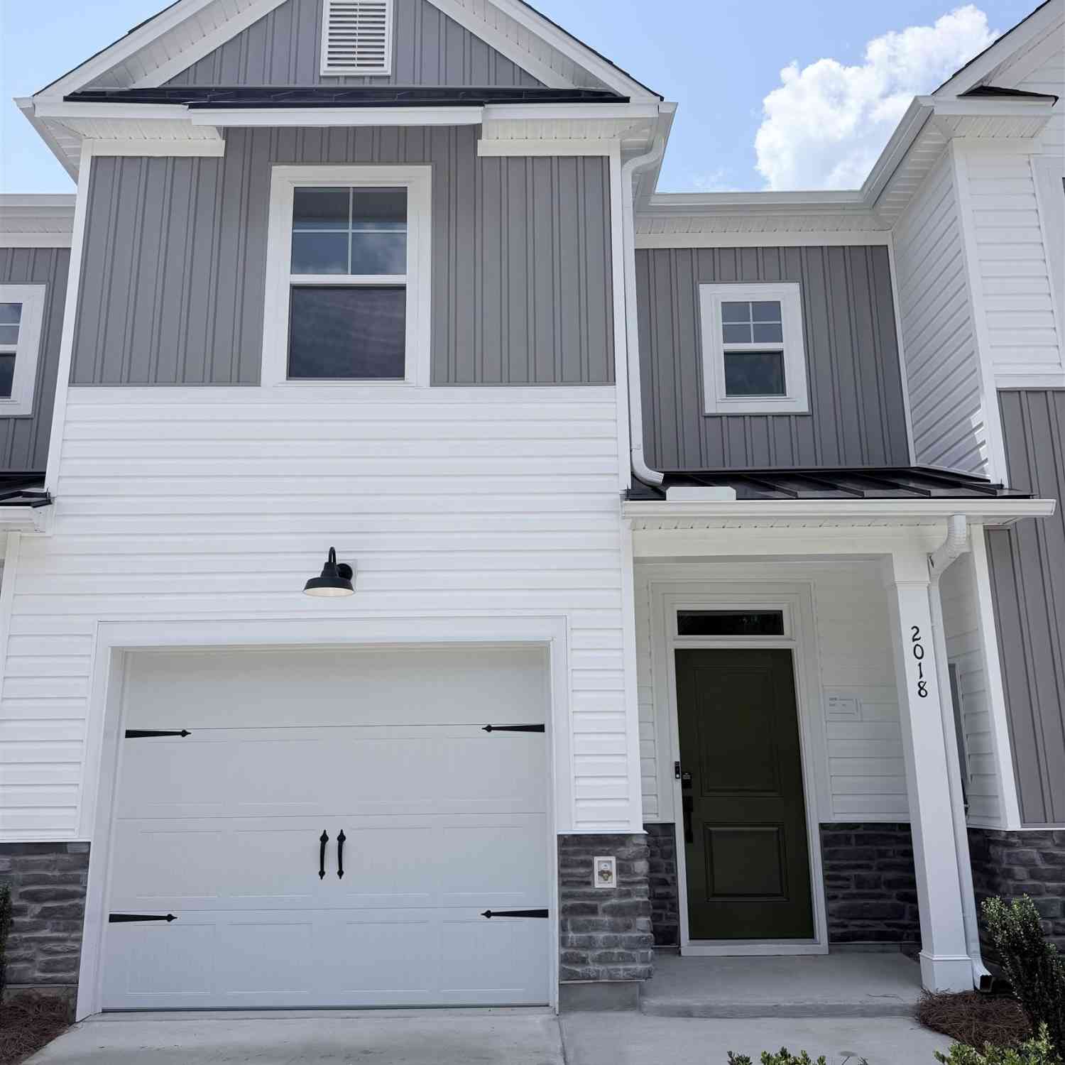 Townhouse For Sale - 2003 Armada Road<br/> Columbia, SC 29229