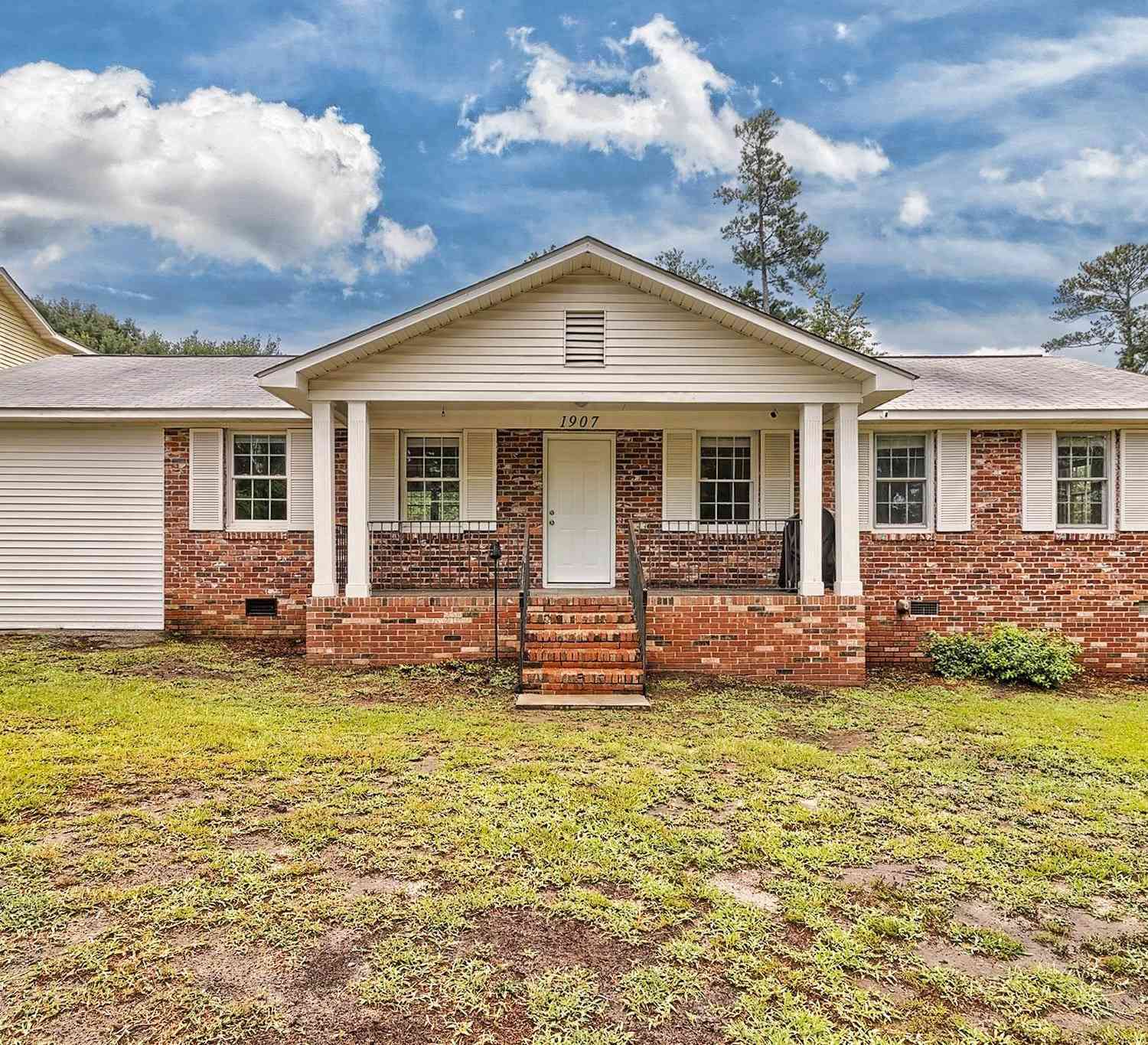 Homes For Sale - 1907 Holland Street<br/> West Columbia, SC 29169