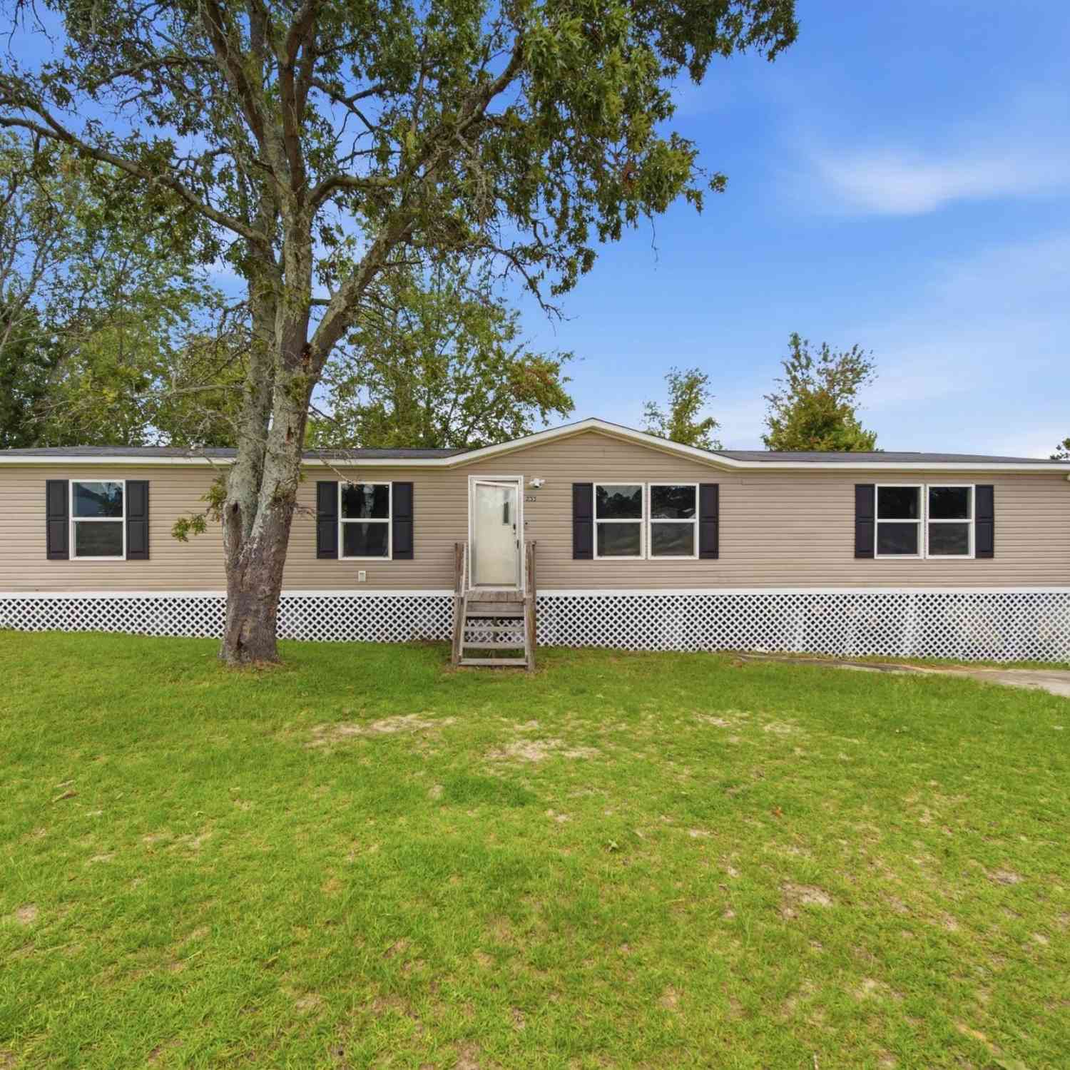 Mobile Home For Sale - 233 Peeler Road<br/> Lexington County, Gaston, SC 29053
