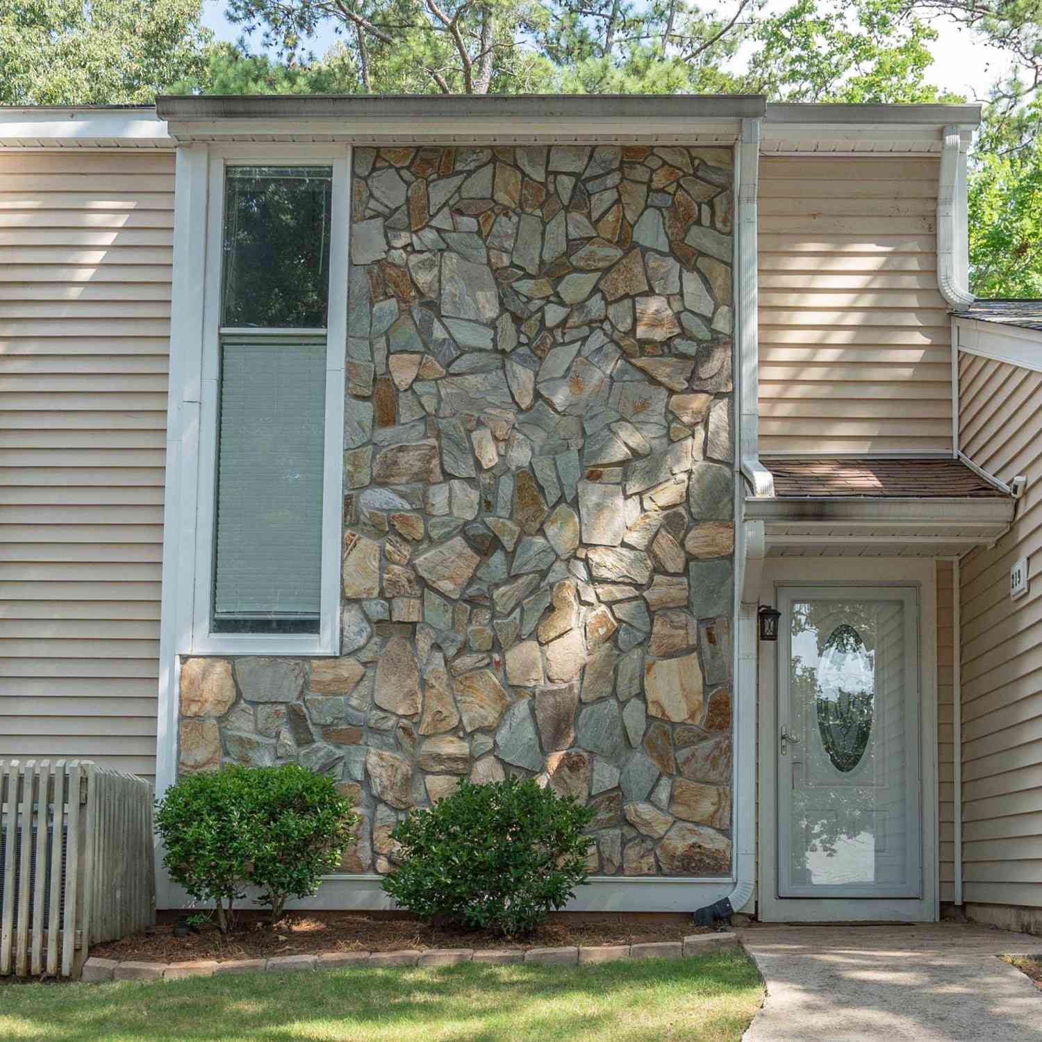Condo For Sale - 219 Mariners Row<br/> Columbia, SC 29212