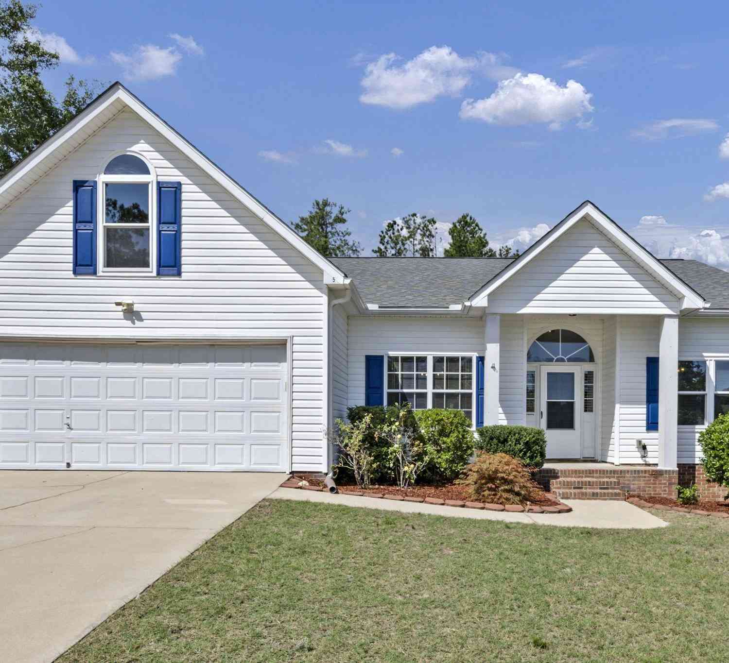 Homes For Sale - 5 Knot Court<br/> Blythewood, SC 29016