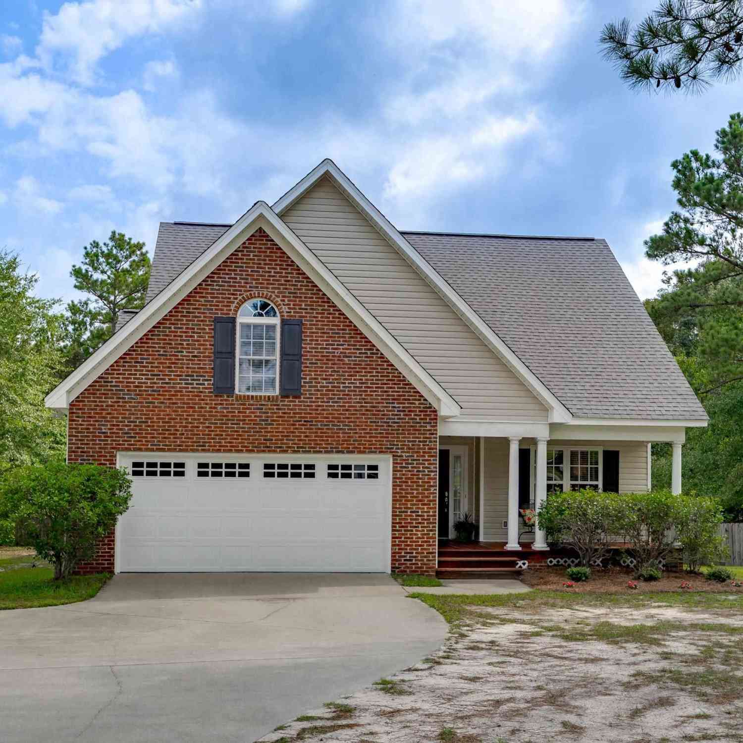 Homes For Sale - 2032 Ridgeway Road<br/> Kershaw County, Lugoff, SC 29078