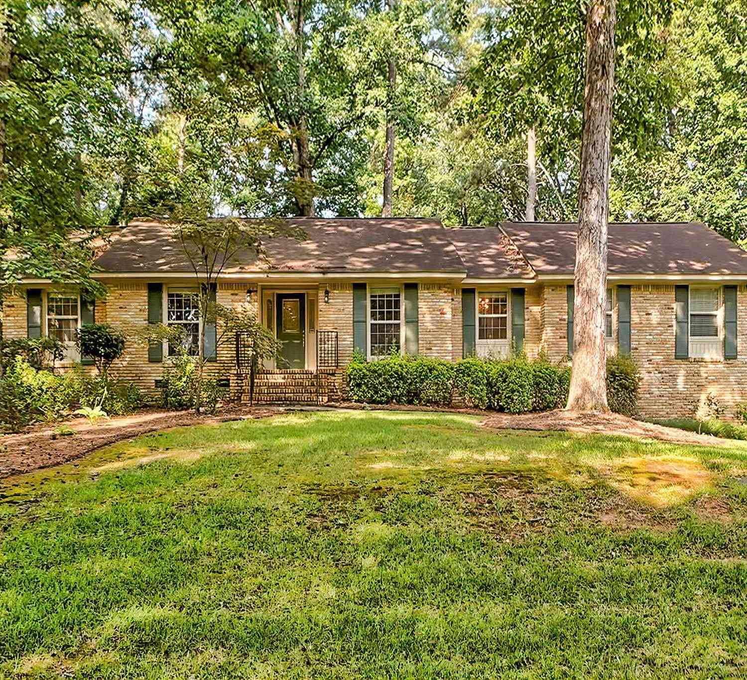 Homes For Sale - 1351 Raintree Drive<br/> Lexington County, Columbia, SC 29212