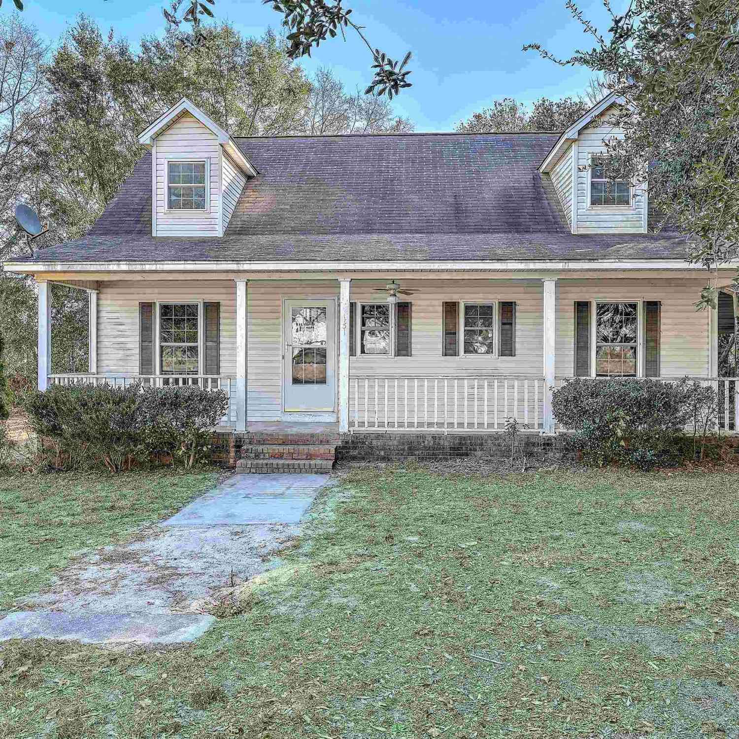 Homes For Sale - 131 S Cove Drive<br/> Lexington County, West Columbia, SC 29170