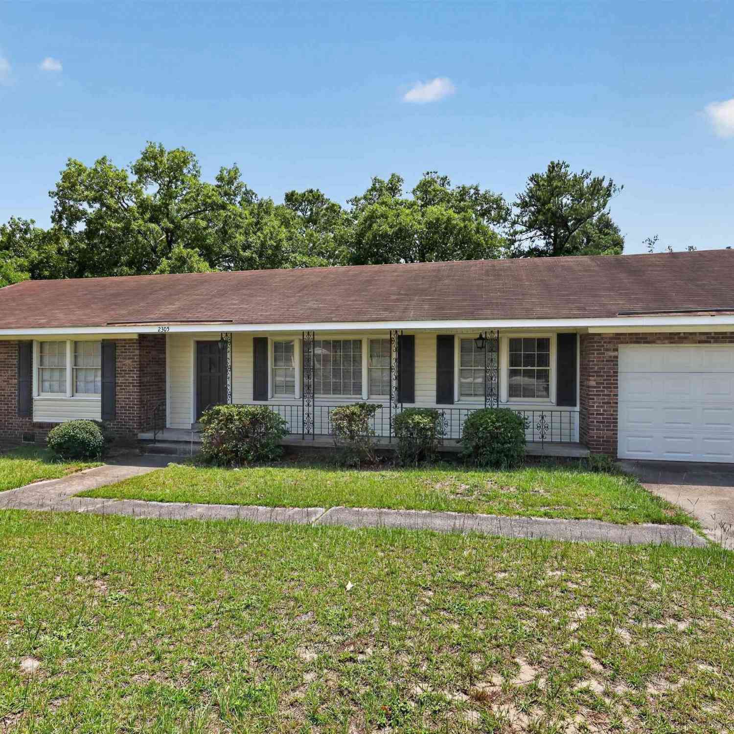 Homes For Sale - 2305 White Pine Road<br/> Richland County, Columbia, SC 29223