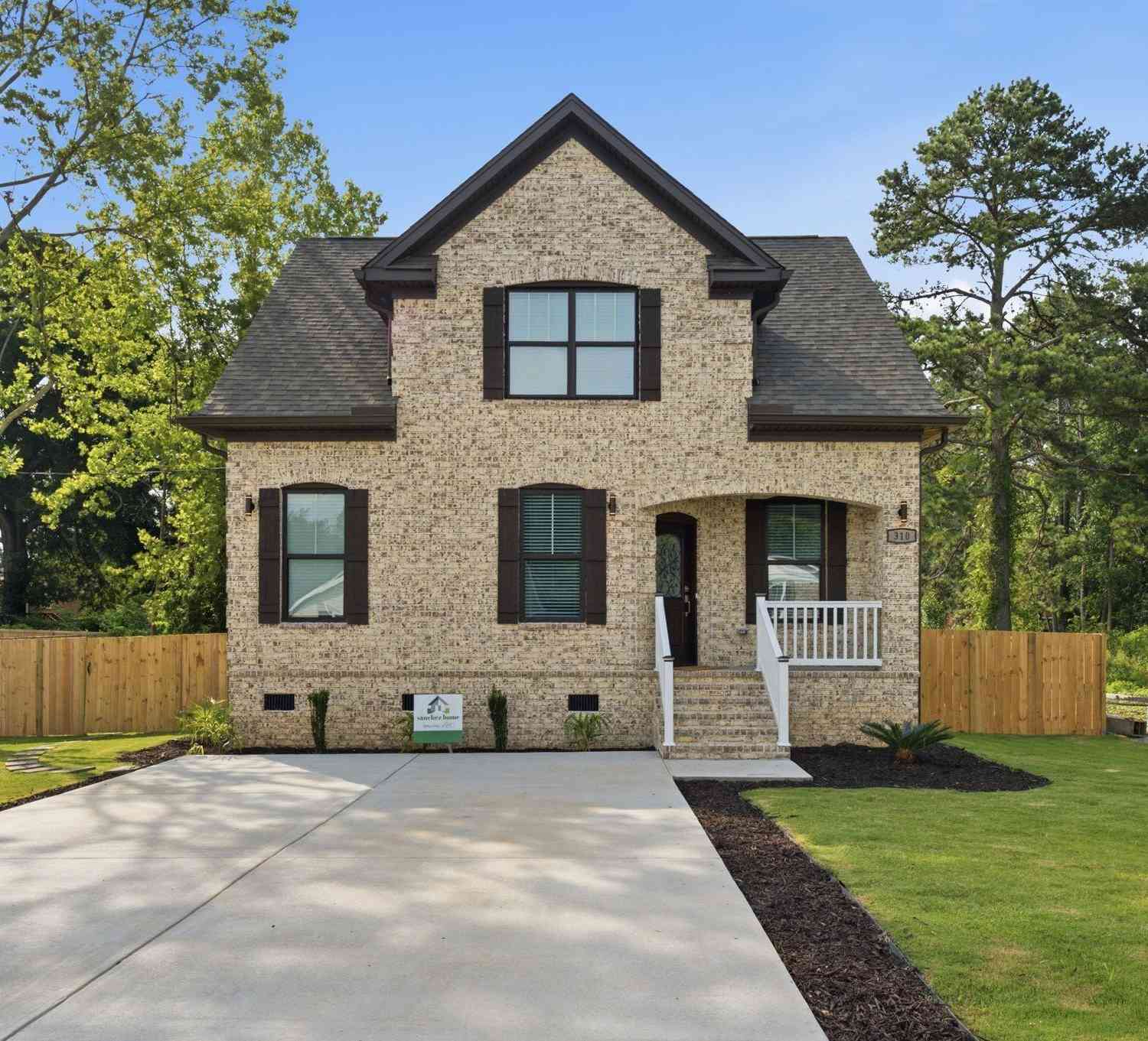 Homes For Sale - 310 Park Lane<br/> Lexington County, West Columbia, SC 29170