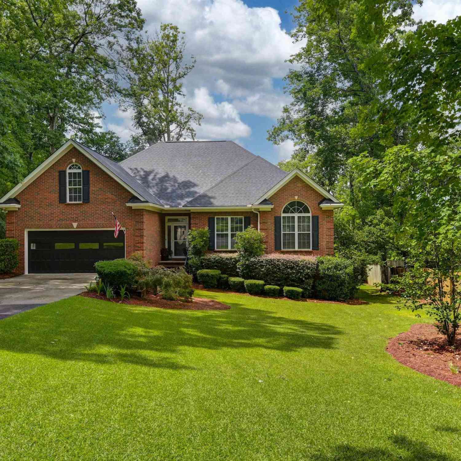 Homes For Sale - 606 Spruce Glen Court<br/> Lexington, SC 29072