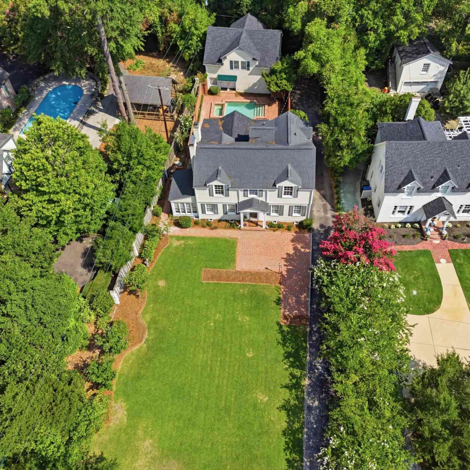 Homes For Sale - 2631 Stratford Road<br/> Richland County, Columbia, SC 29204