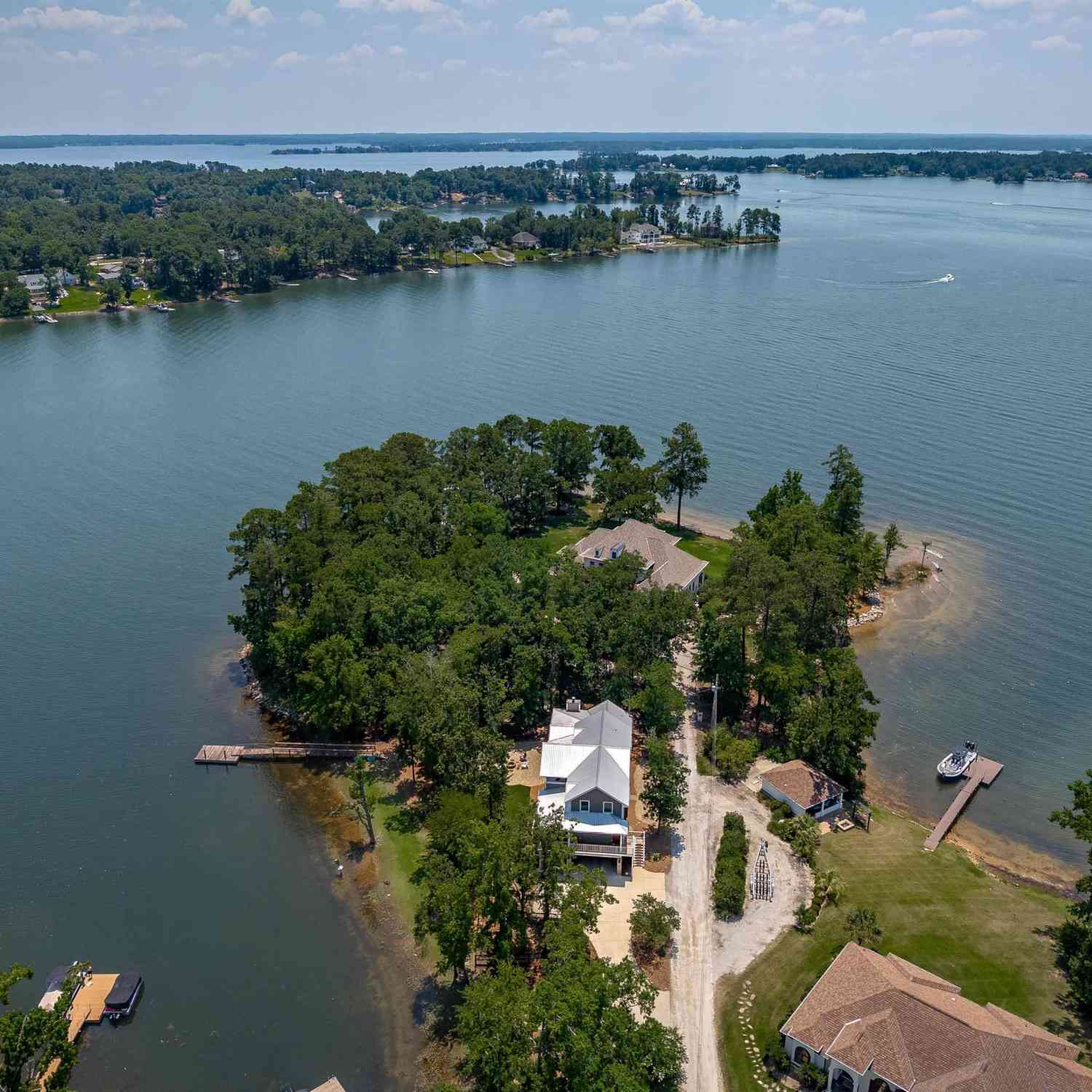 Homes For Sale - 331 Three Point Road<br/> Lexington County, Chapin, SC 29036