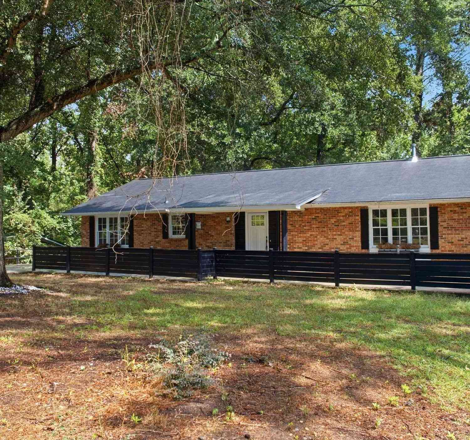 Homes For Sale - 214 Melody Lane<br/> Columbia, SC 29210