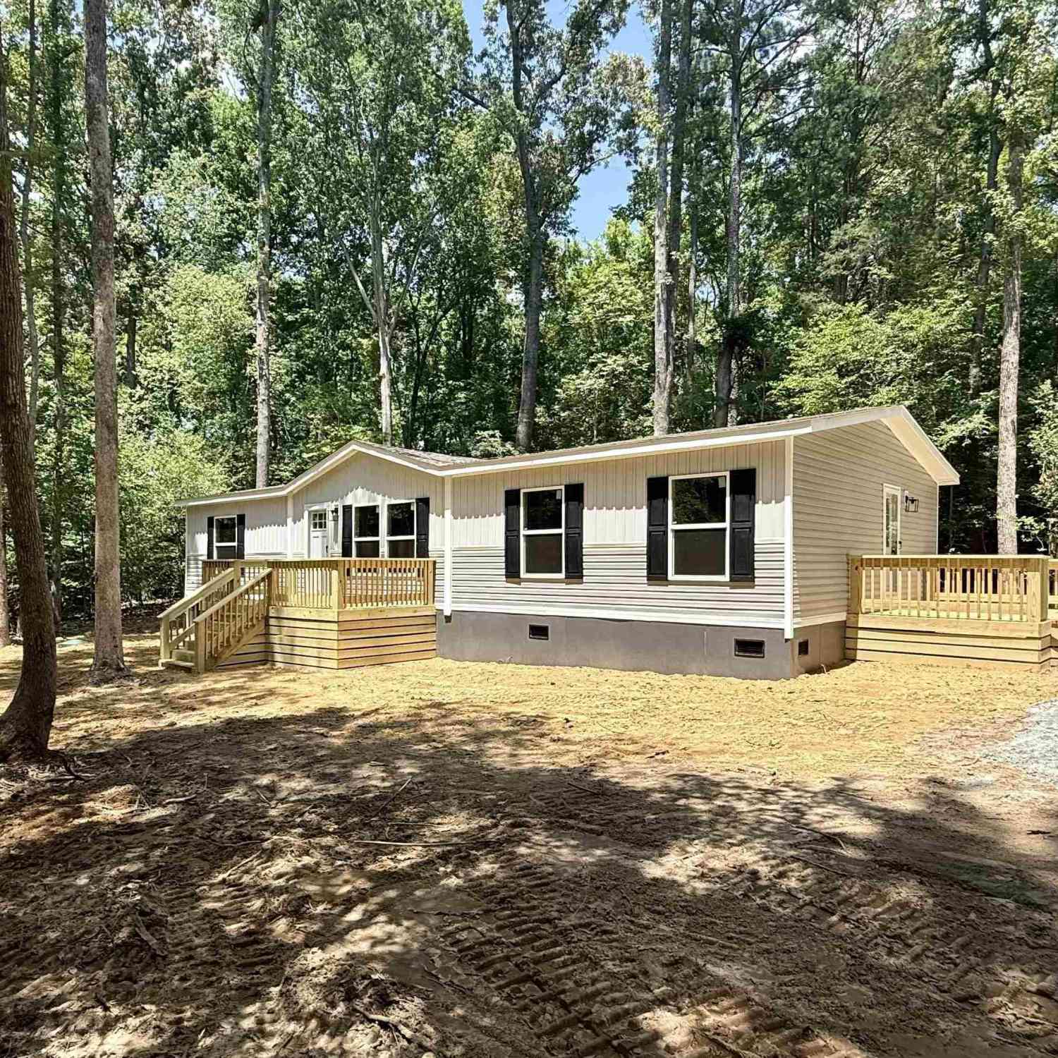 Mobile Home For Sale - 281 Douglas Road<br/> Newberry County, Pomaria, SC 29126