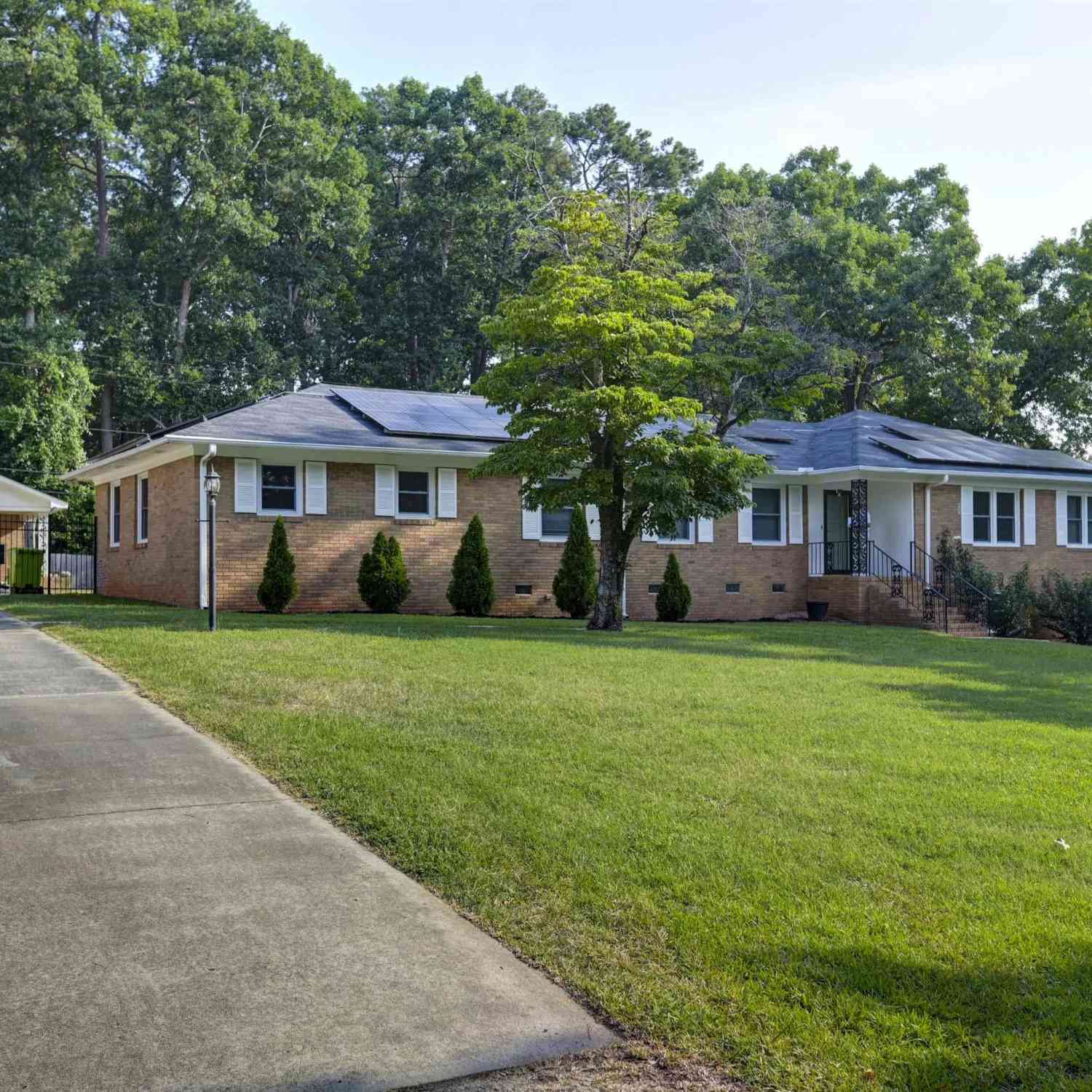 Homes For Sale - 1800 Carl Road<br/> Richland County, Columbia, SC 29210