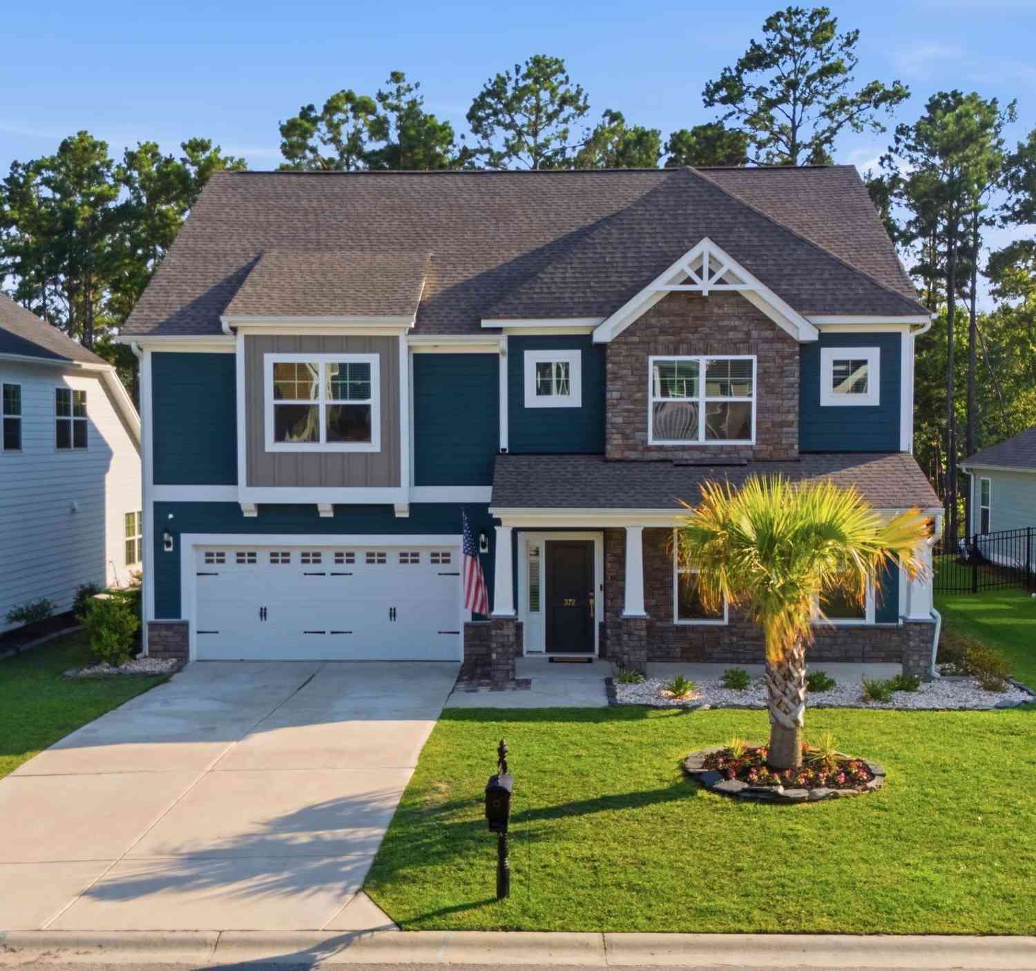 Homes For Sale - 372 Harbour Pointe Drive<br/> Columbia, SC 29229