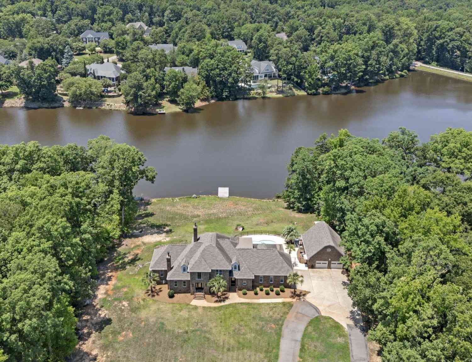 Homes For Sale - 140 Woodbridge Drive<br/> Lexington, SC 29072