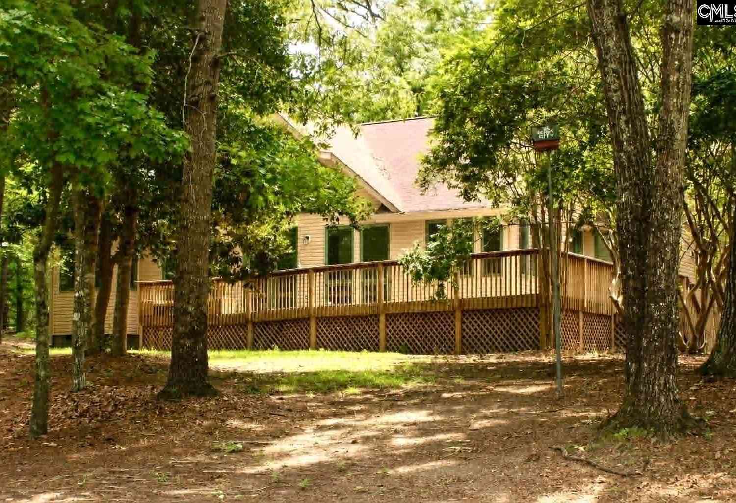 Homes For Sale - 111 Lakeview Road<br/> Eastover, SC 29044