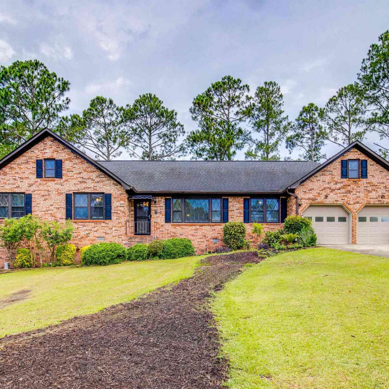 Homes For Sale - 305 Viking Drive<br/> Richland County, Columbia, SC 29229