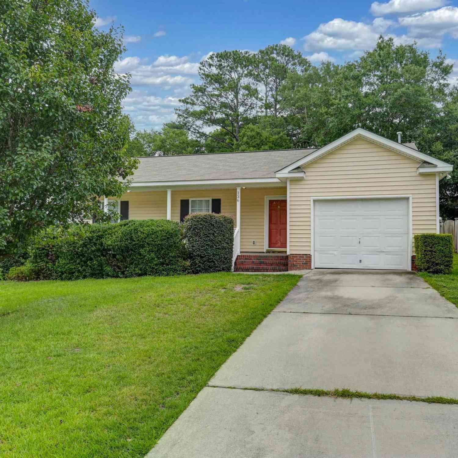 Homes For Sale - 136 Peaceful Lane<br/> Richland County, Columbia, SC 29223