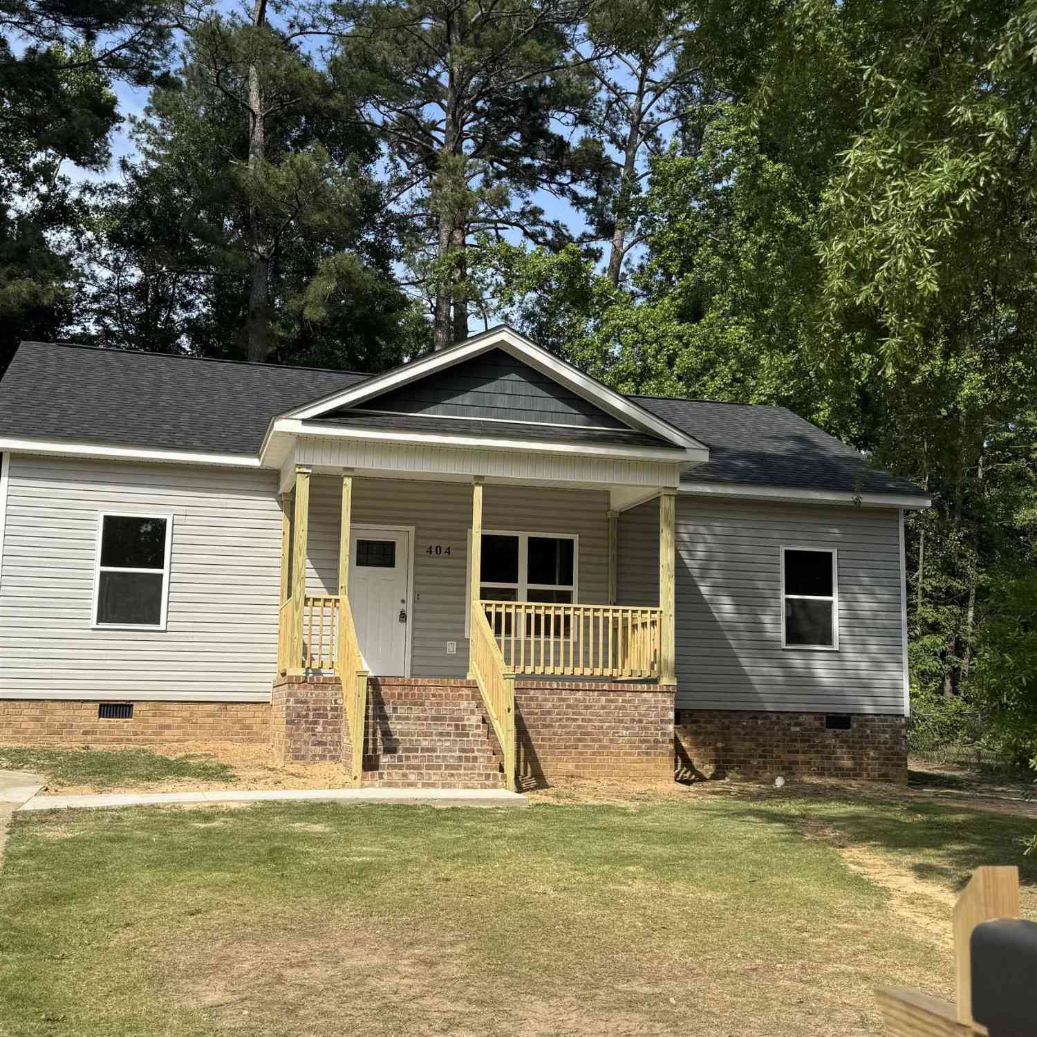 Homes For Sale - 404 Lincolnshire N Drive<br/> Richland County, Columbia, SC 29203