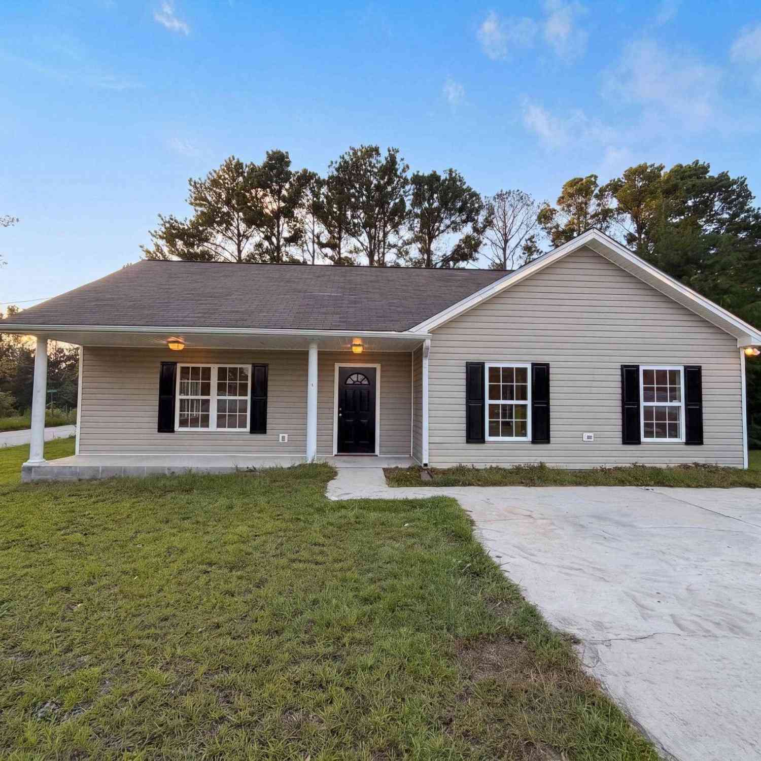 Homes For Sale - 1 Plover Court<br/> Richland County, Columbia, SC 29203