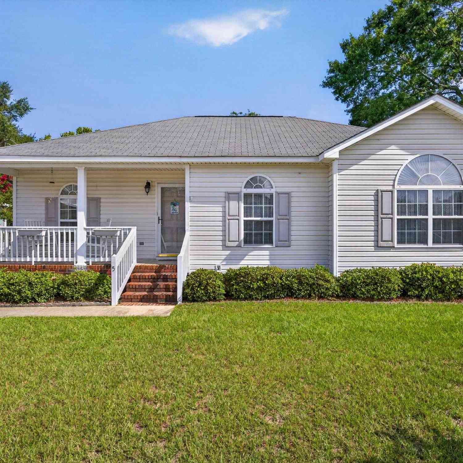 Homes For Sale - 5 Dawson Pond Court<br/> Blythewood, SC 29016