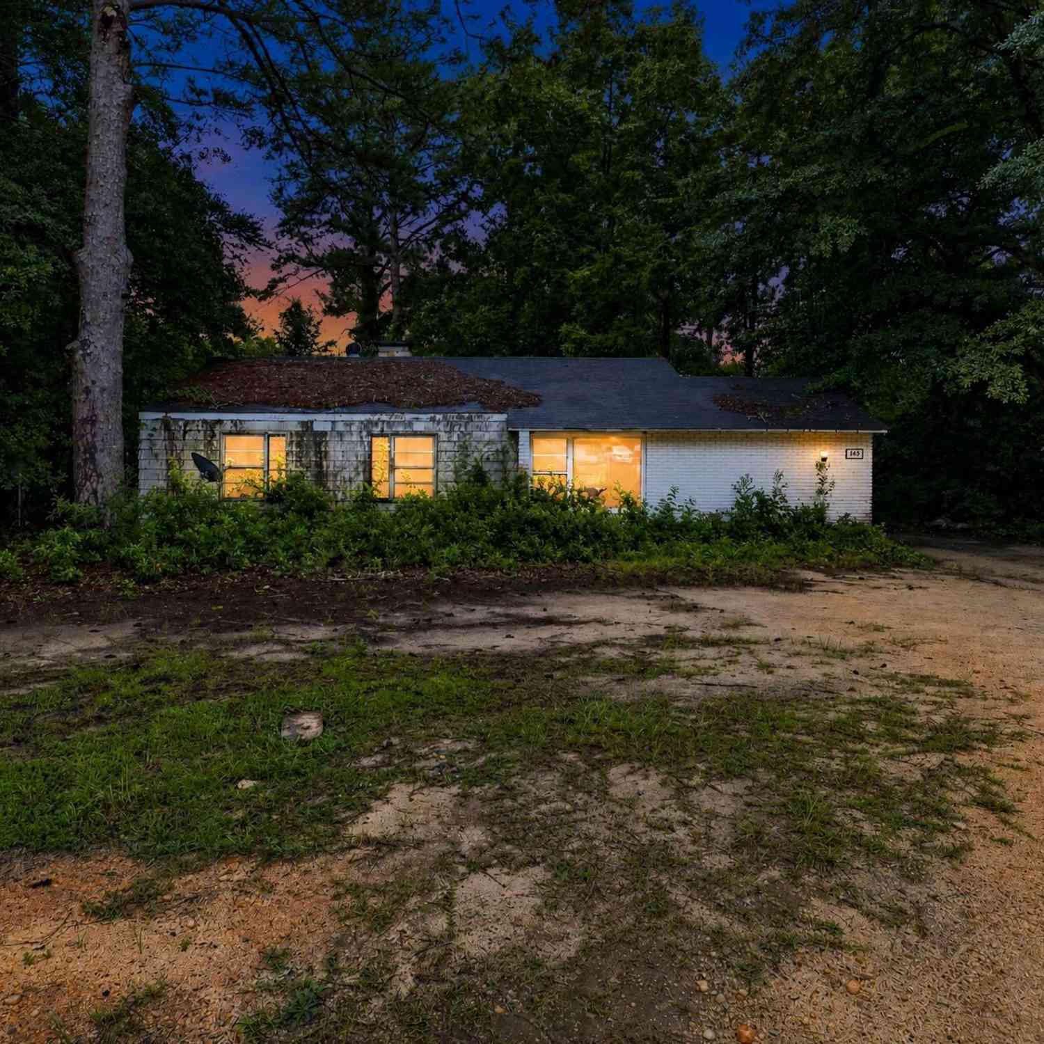 Homes For Sale - 765 Sommer Street NE<br/> Aiken, SC 29801