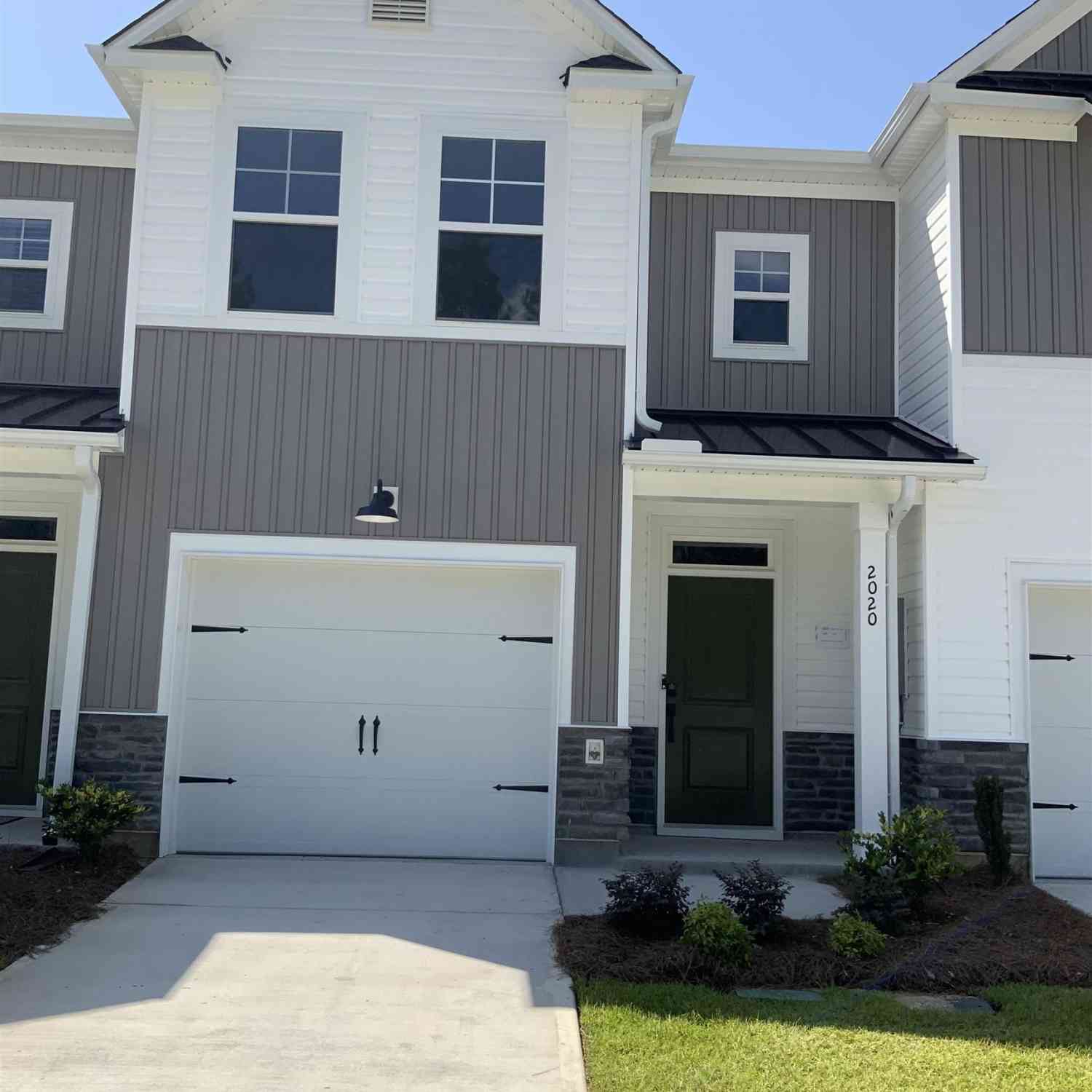Townhouse For Sale - 2020 Armada Road<br/> Columbia, SC 29229